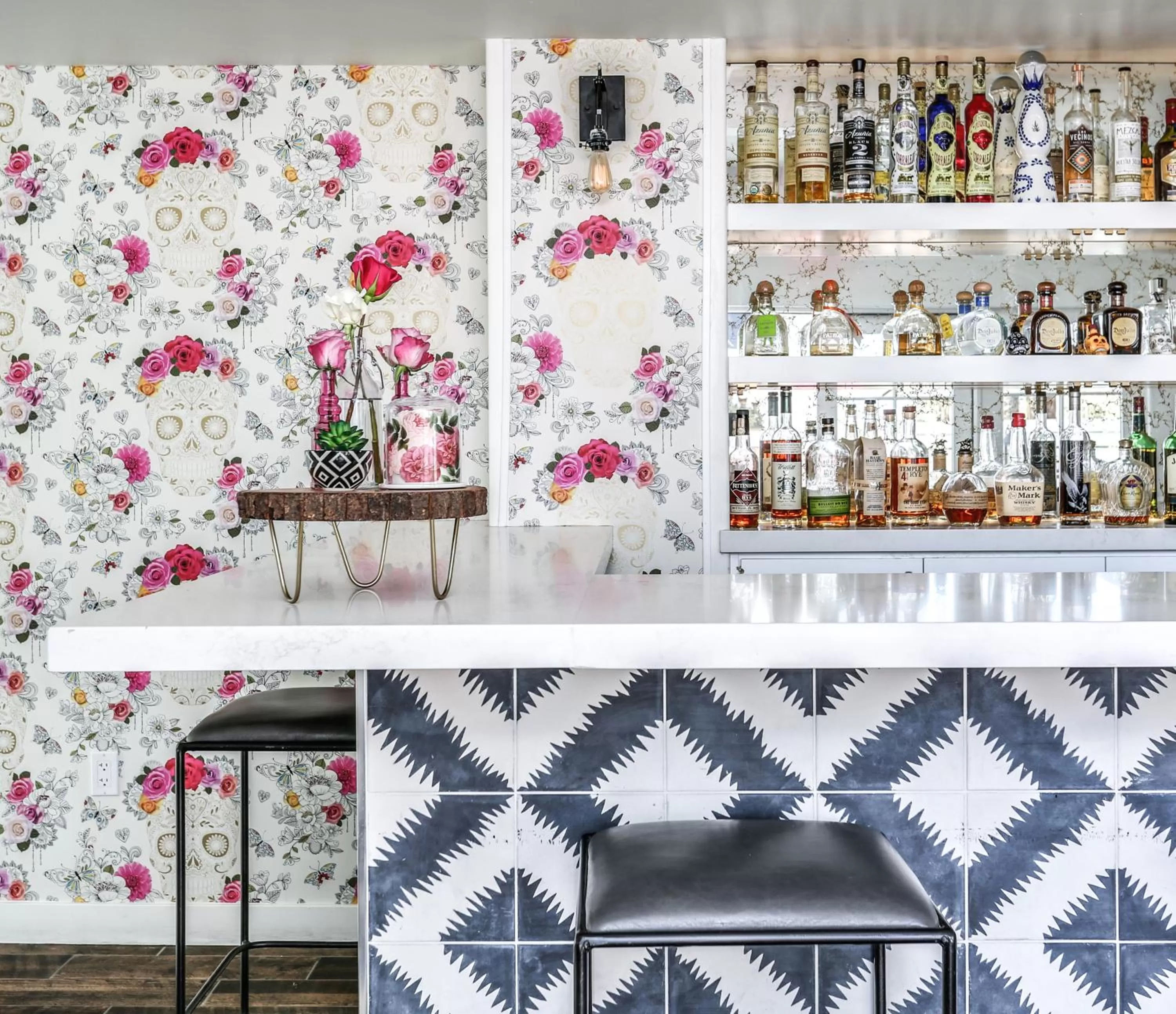 Restaurant/places to eat in La Serena Villas