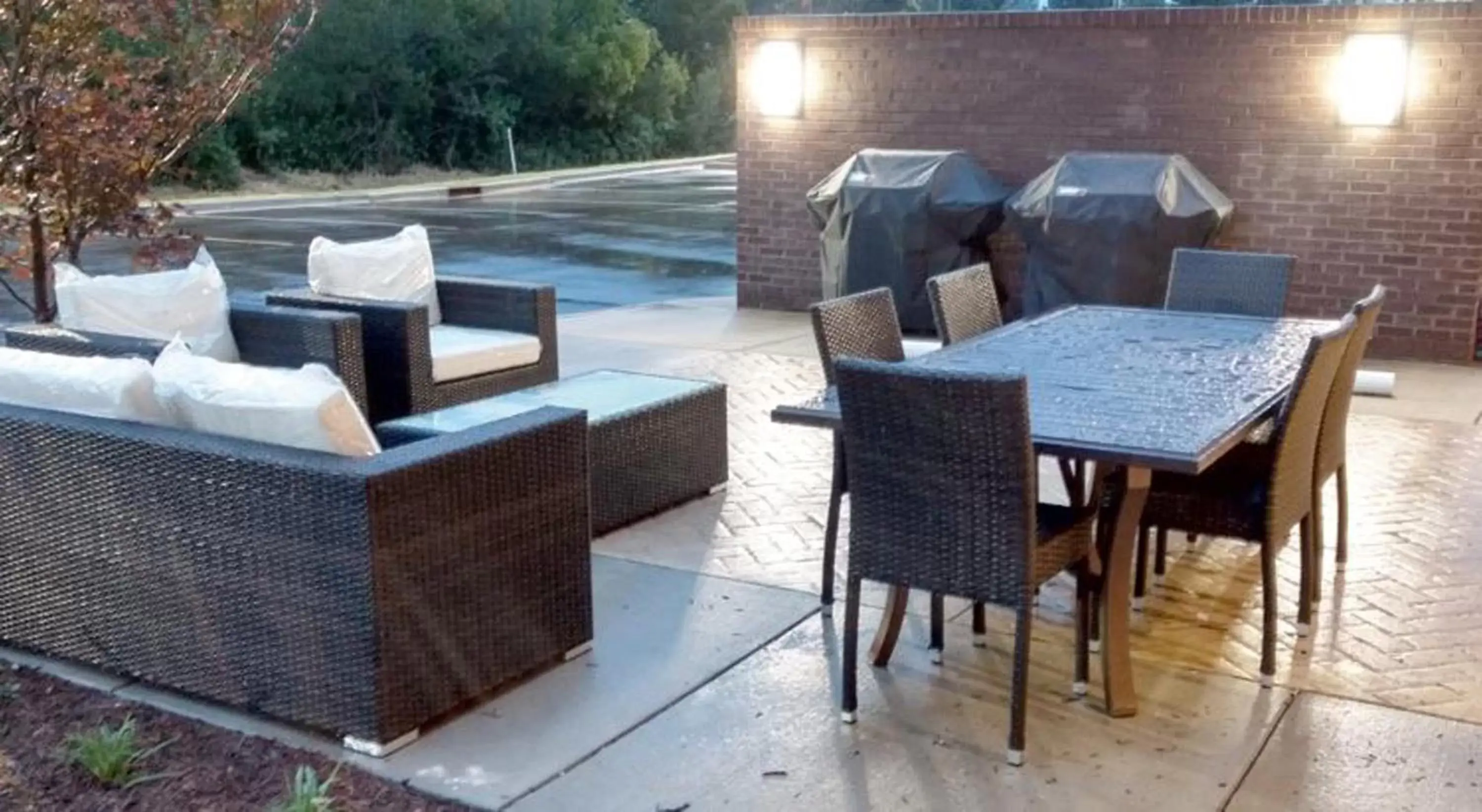 Patio in Extended Stay America Suites - Rock Hill