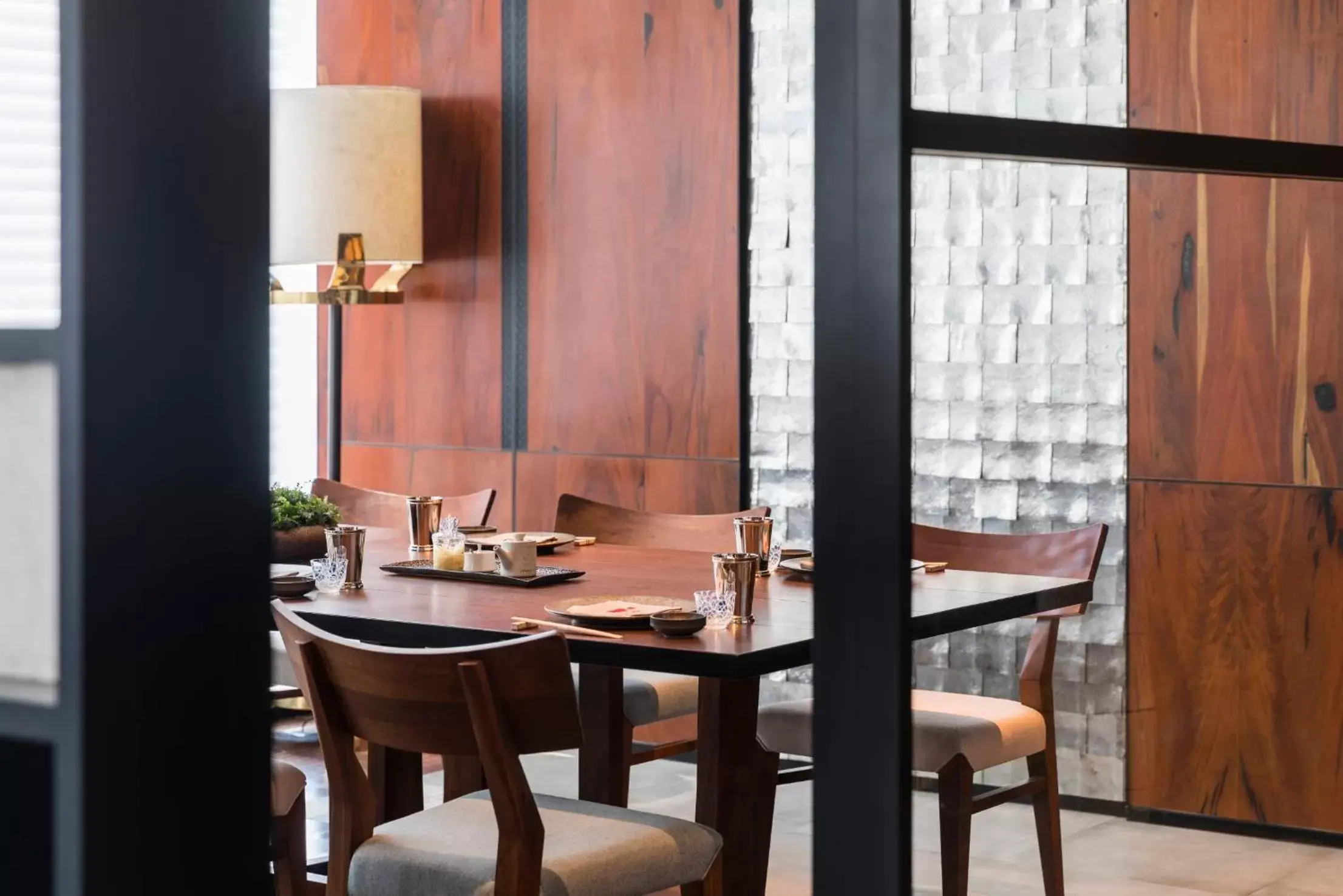 Dining area in Rosewood Phnom Penh