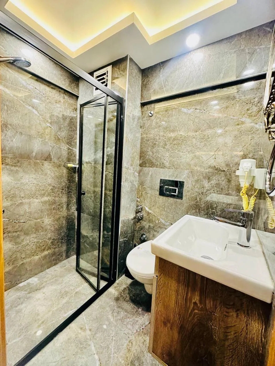 Toilet in Sirkeci Quietness Hotel