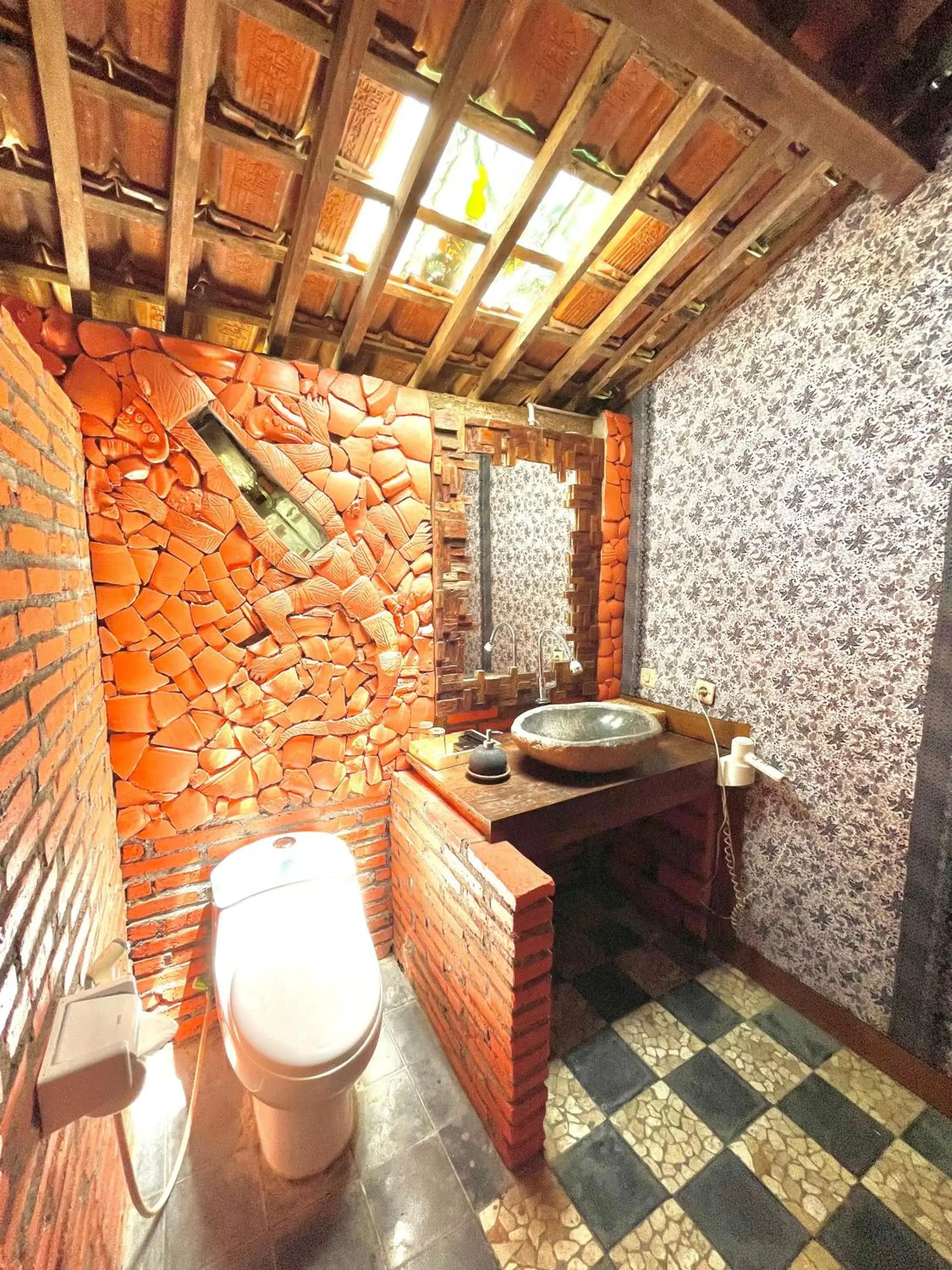 Bathroom in Rajaklana Resort and Spa