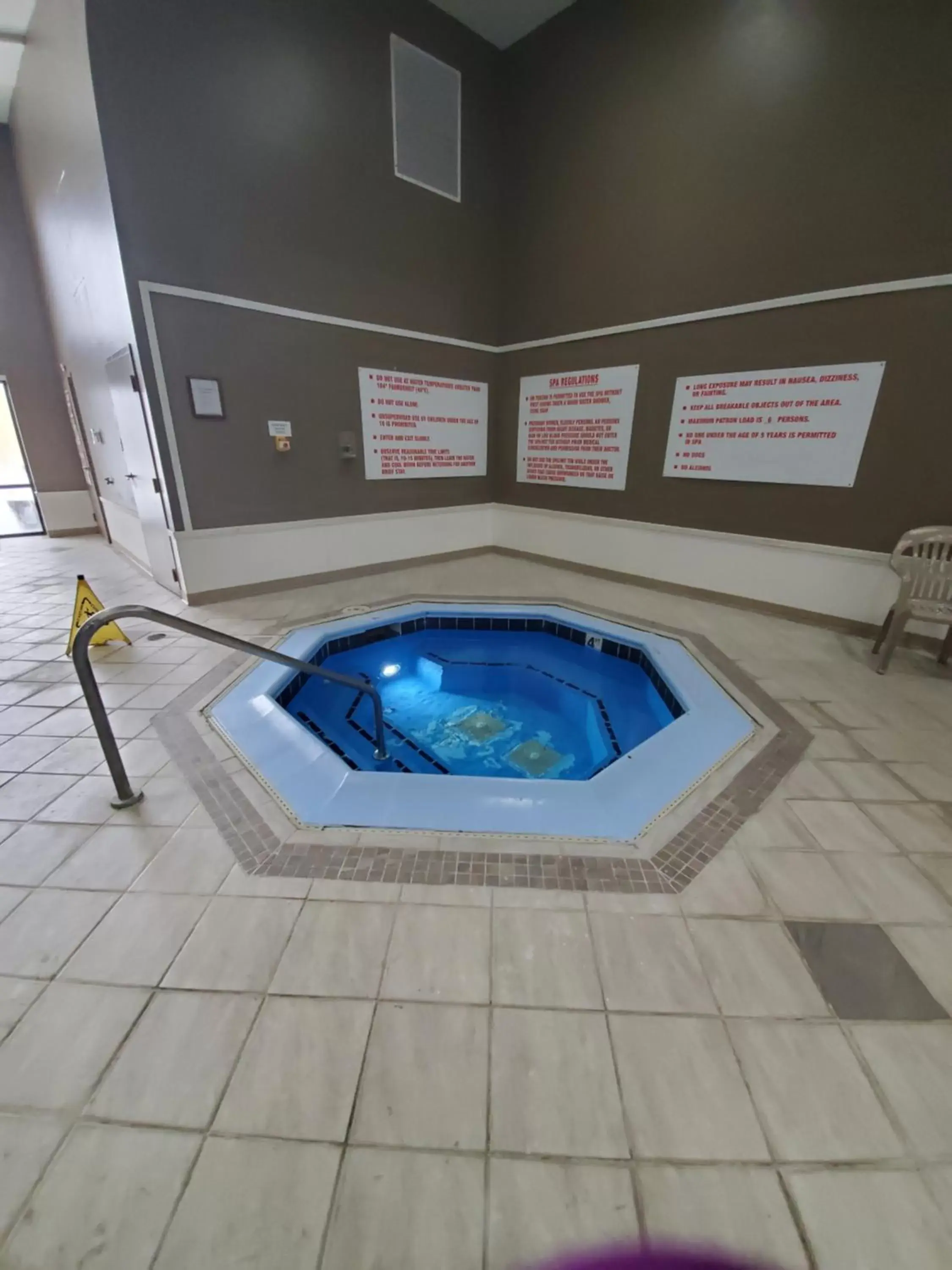 Spa and wellness centre/facilities, Swimming Pool in Ramada by Wyndham North Platte