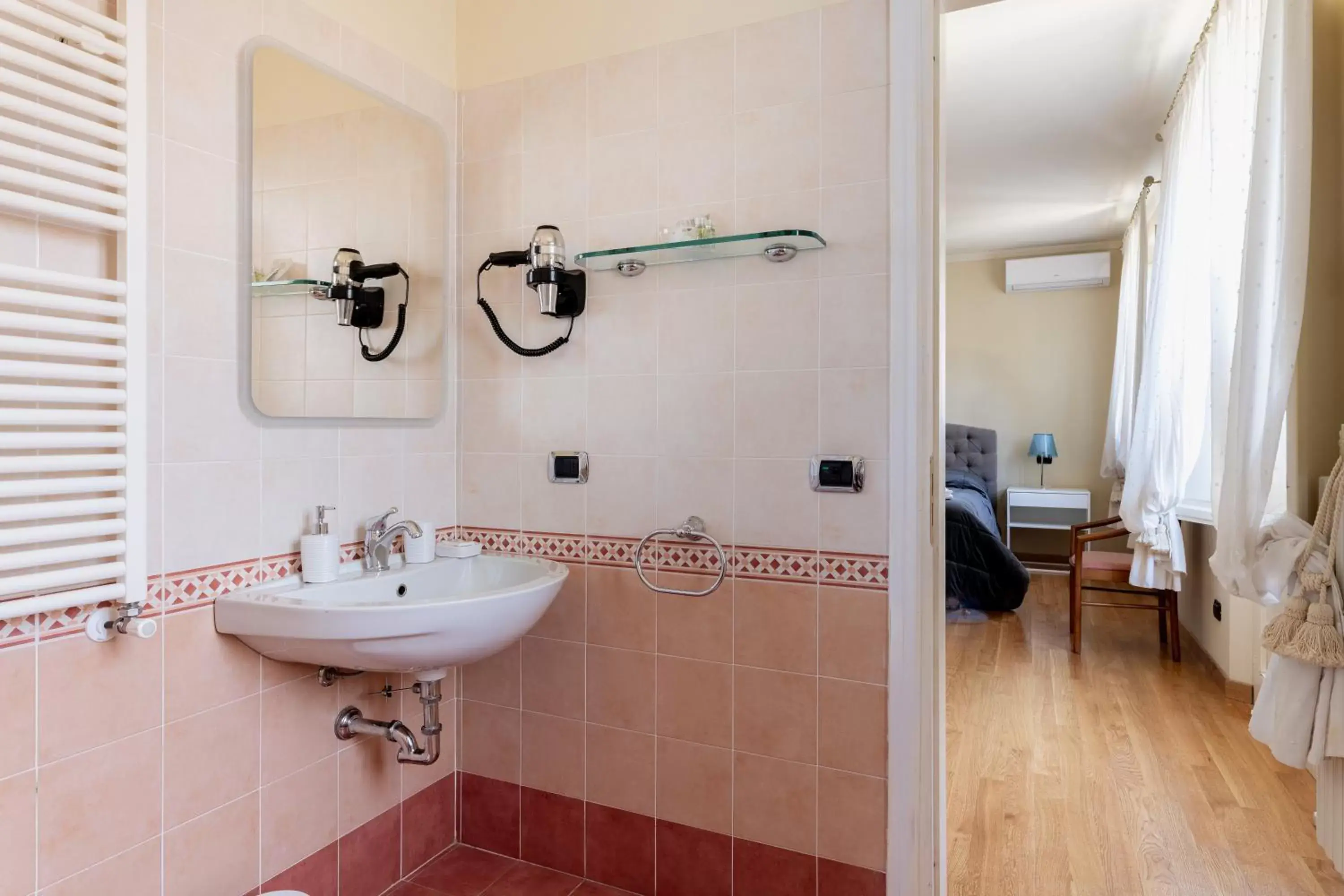 Bathroom in Villa Romantica