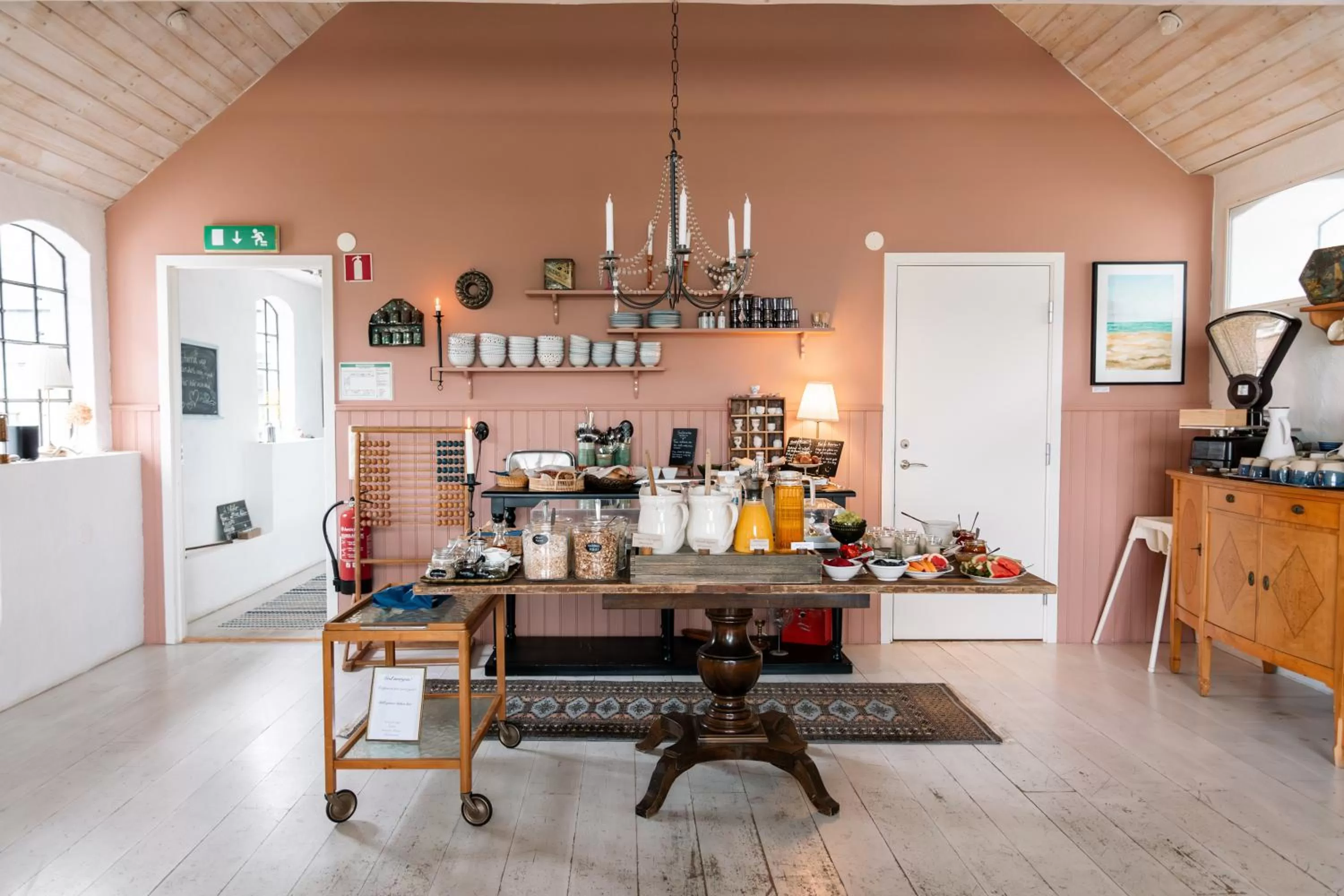 Breakfast in Sköllengården