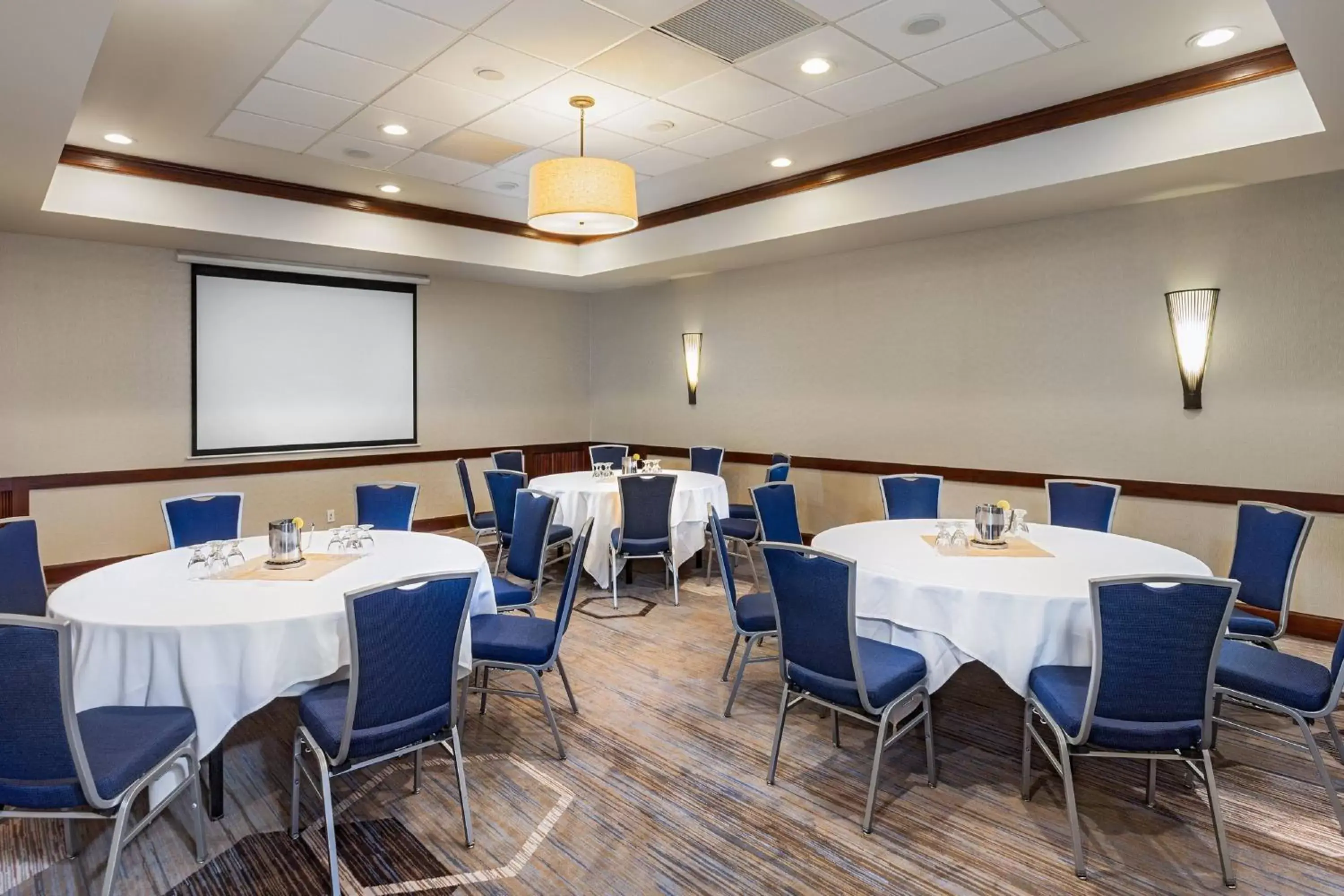 Meeting/conference room in Fullerton Marriott at California State University