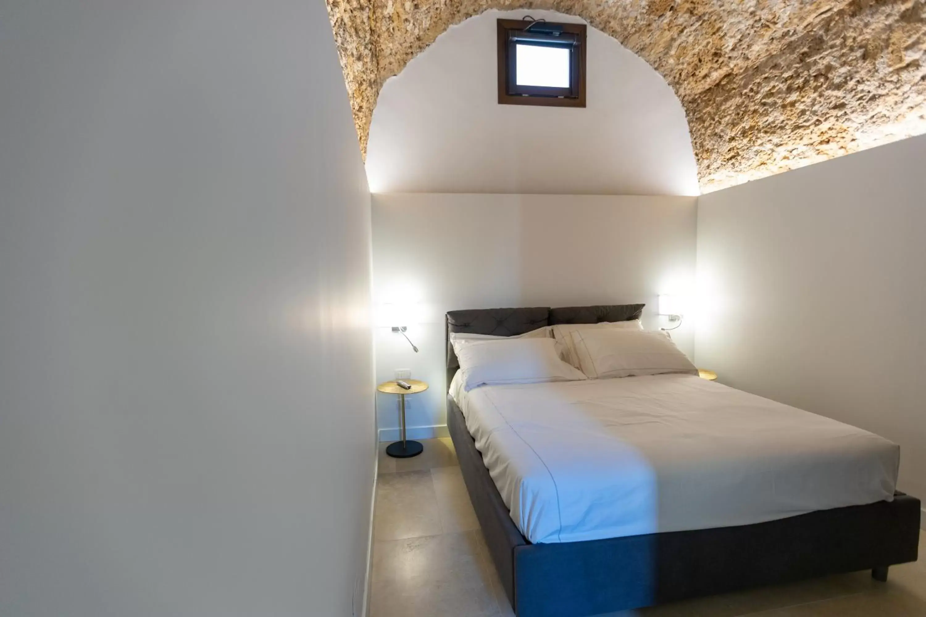 Bedroom, Bed in Bastione Spasimo Boutique Hotel