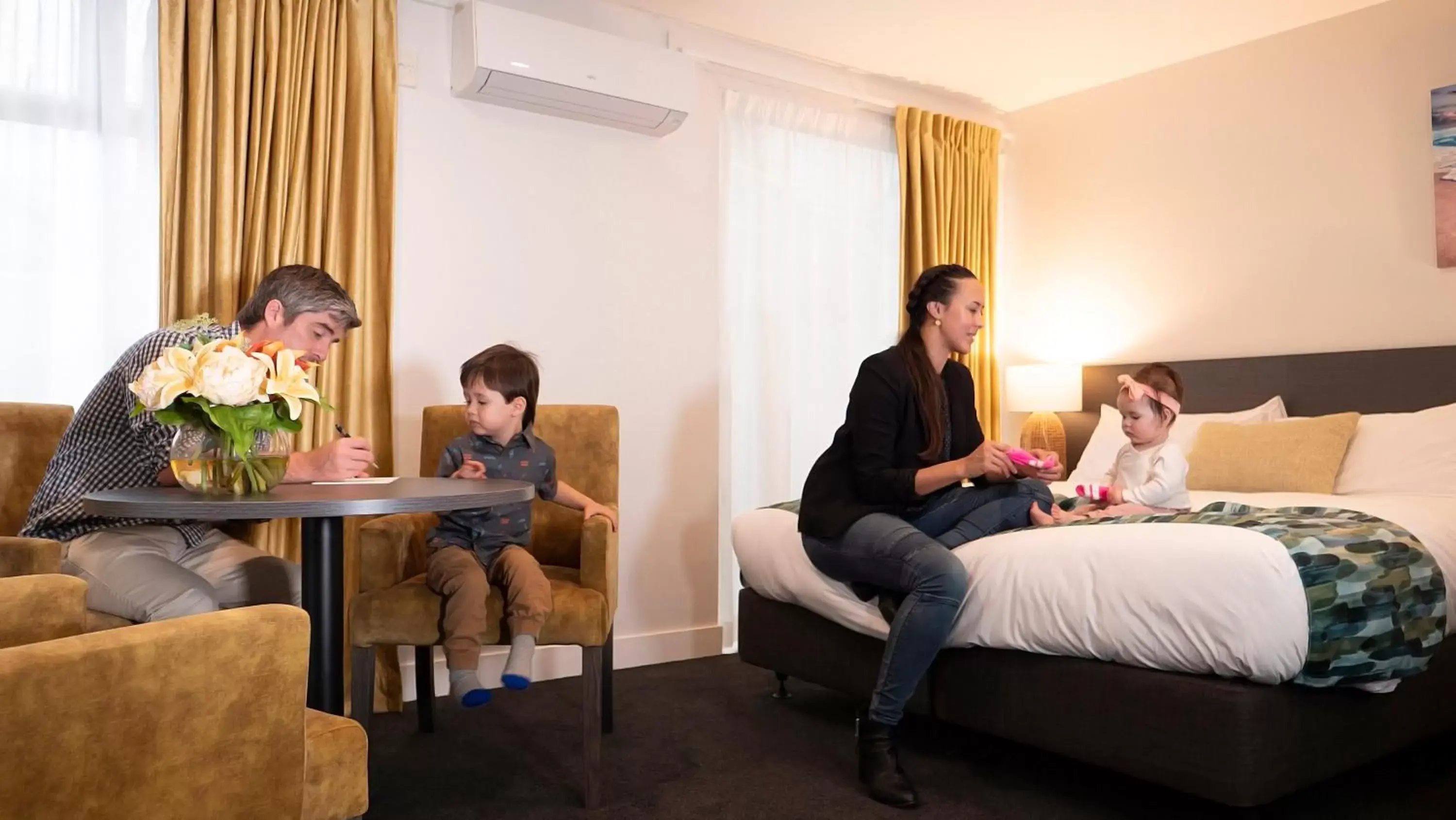 Family in Carnmore Hotel Takapuna