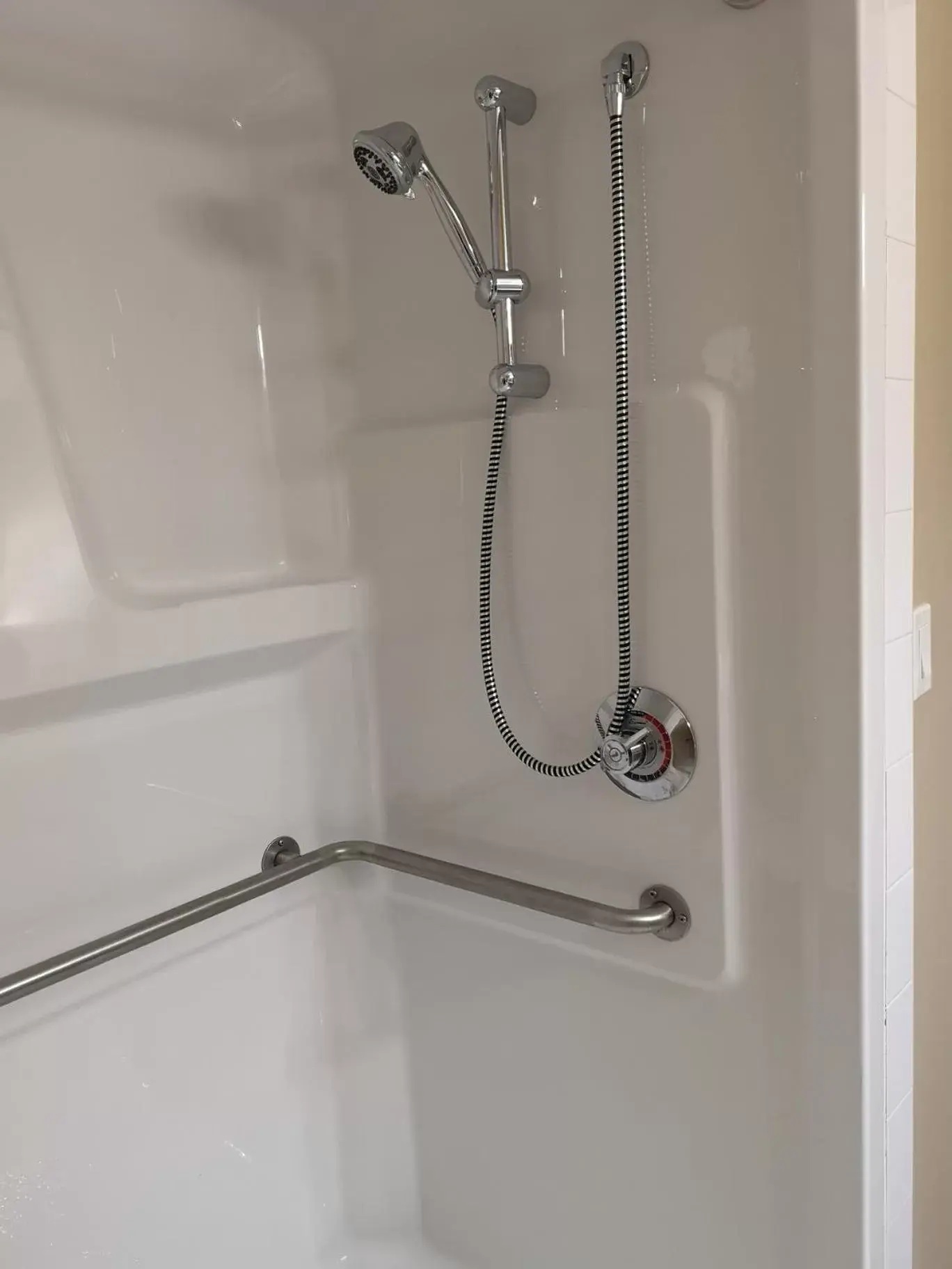 Shower, Bathroom in Best Western Plus Red Deer Inn & Suite
