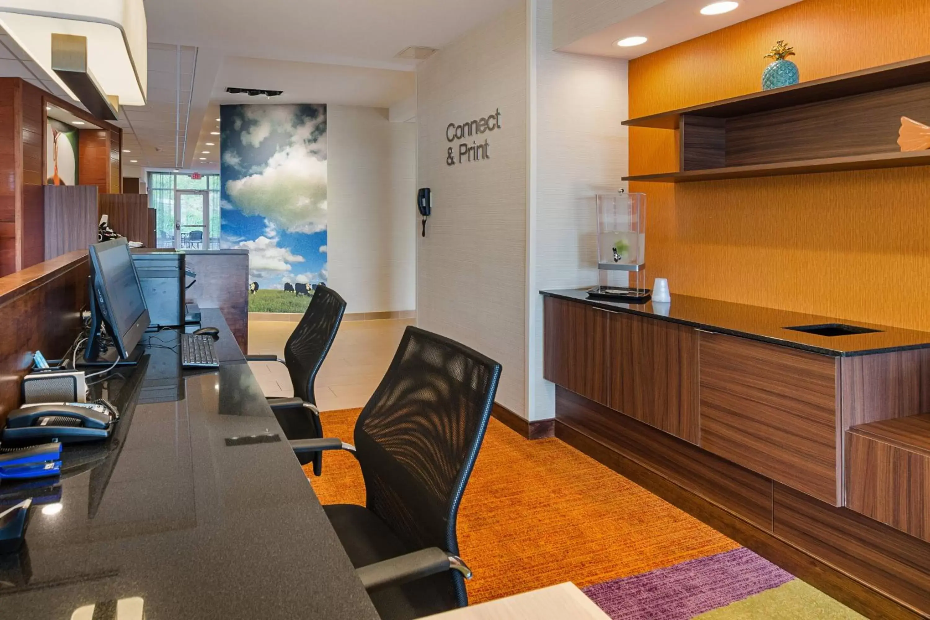 Business facilities, Kitchen/Kitchenette in Fairfield Inn & Suites by Marriott Abingdon