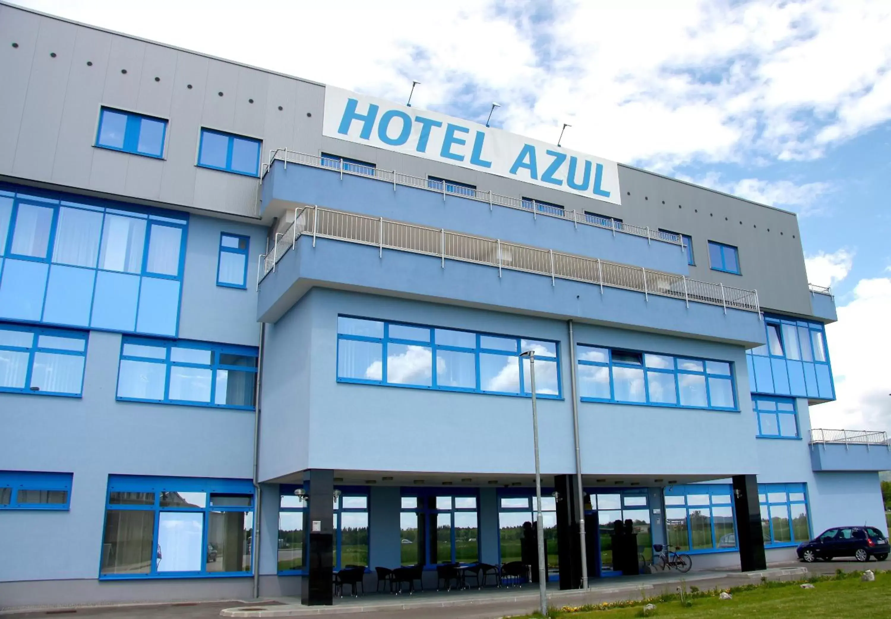 Property building in Garni Hotel Azul Property building in Garni Hotel Azul