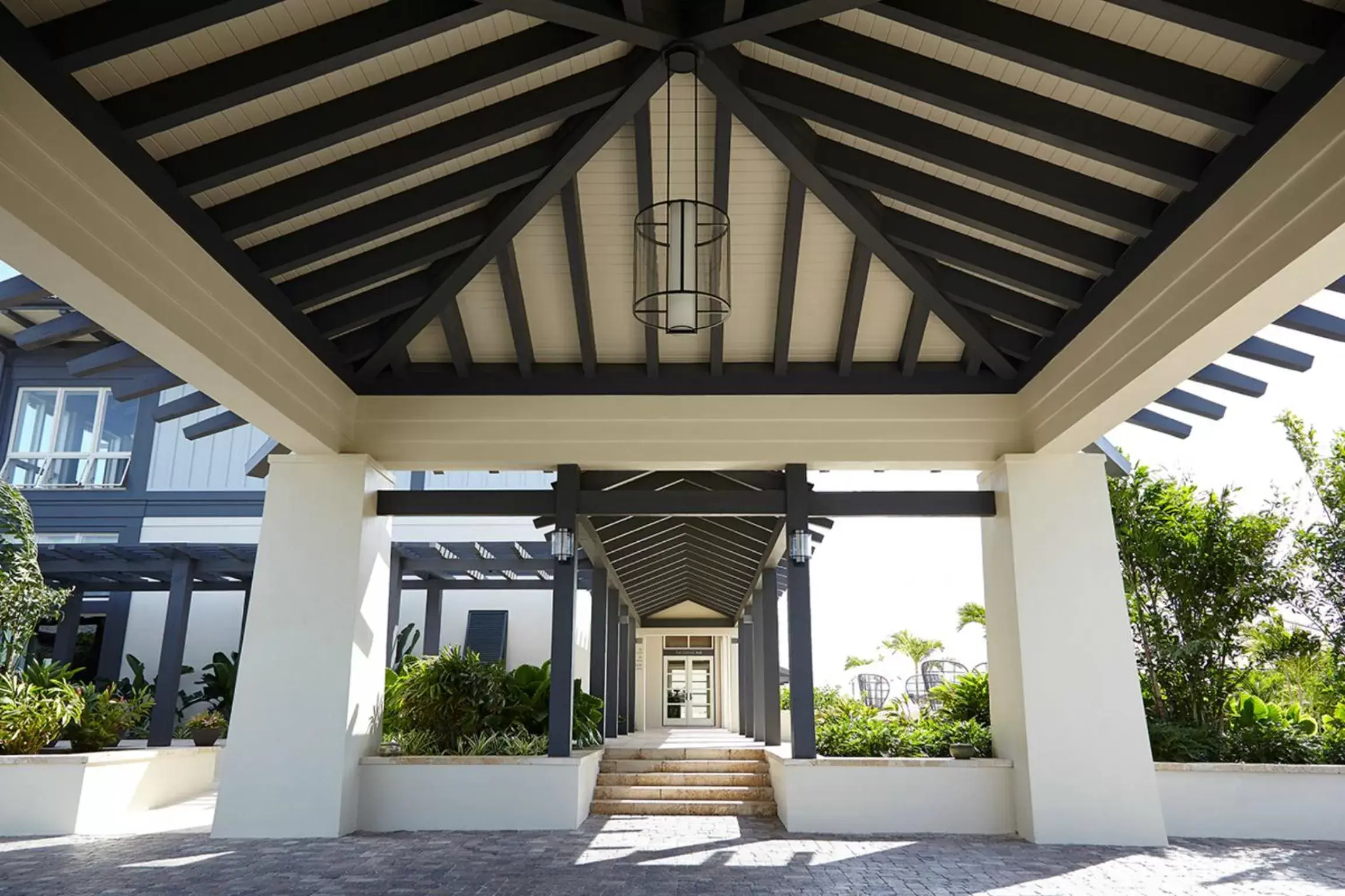 Facade/entrance in The Island House