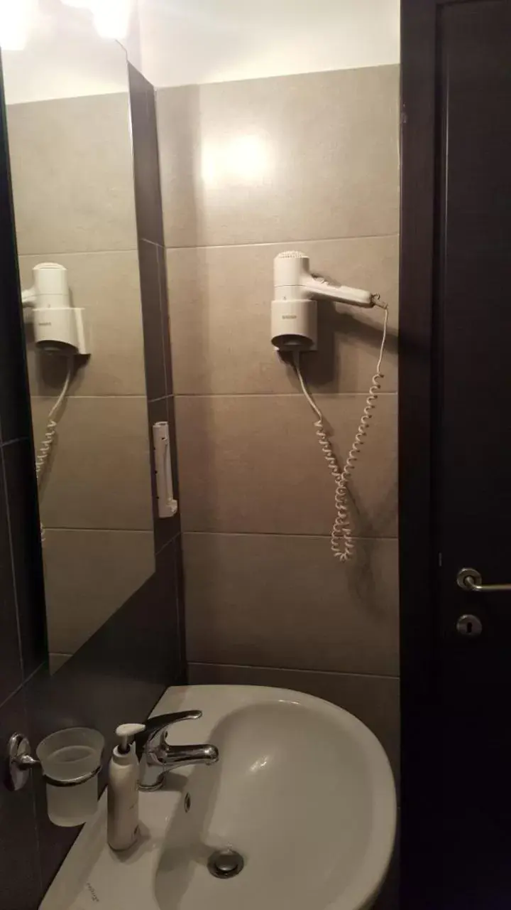 Toilet, Bathroom in Alexandros