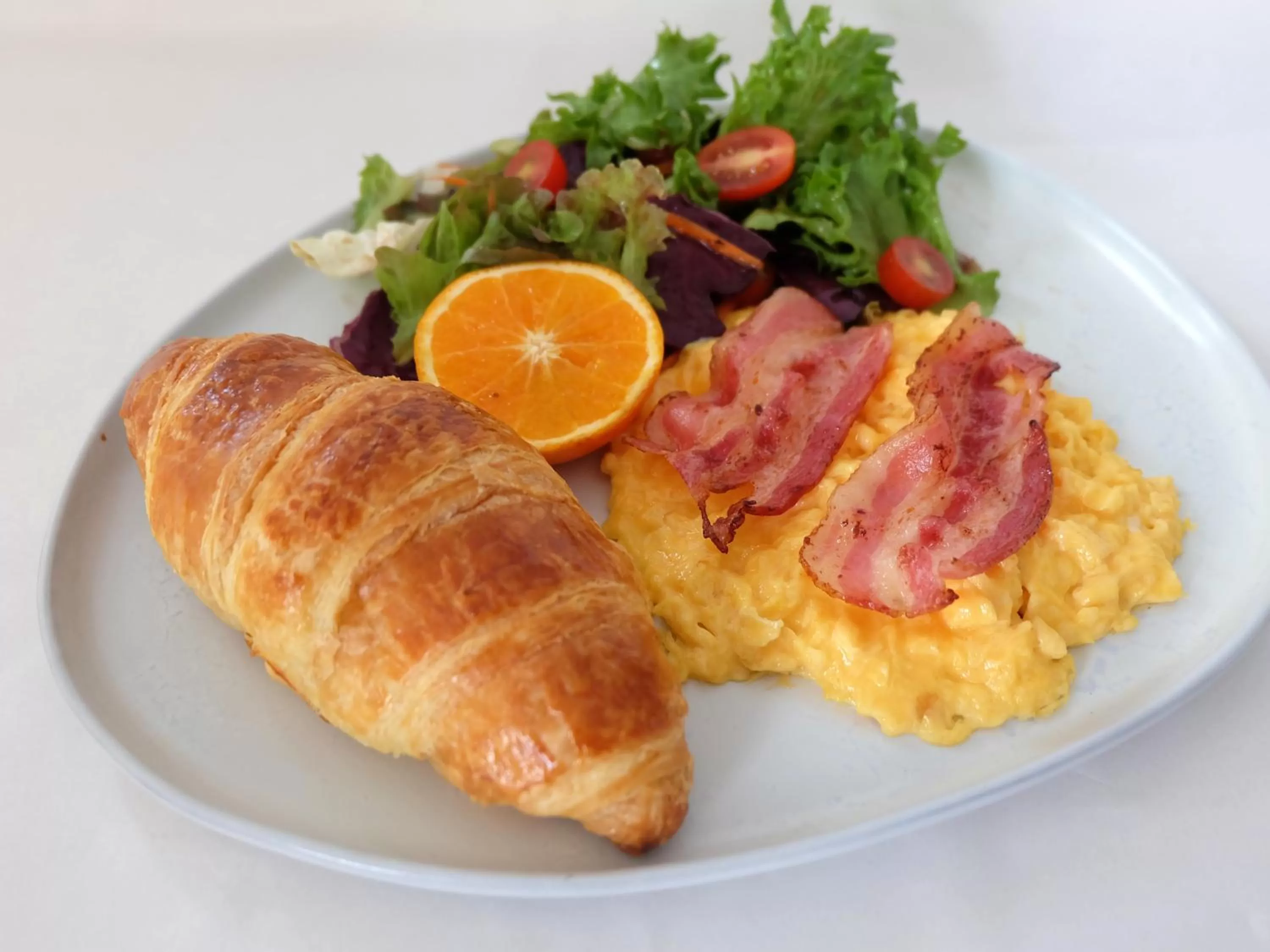 Restaurant/places to eat in Sleep Whale Hotel