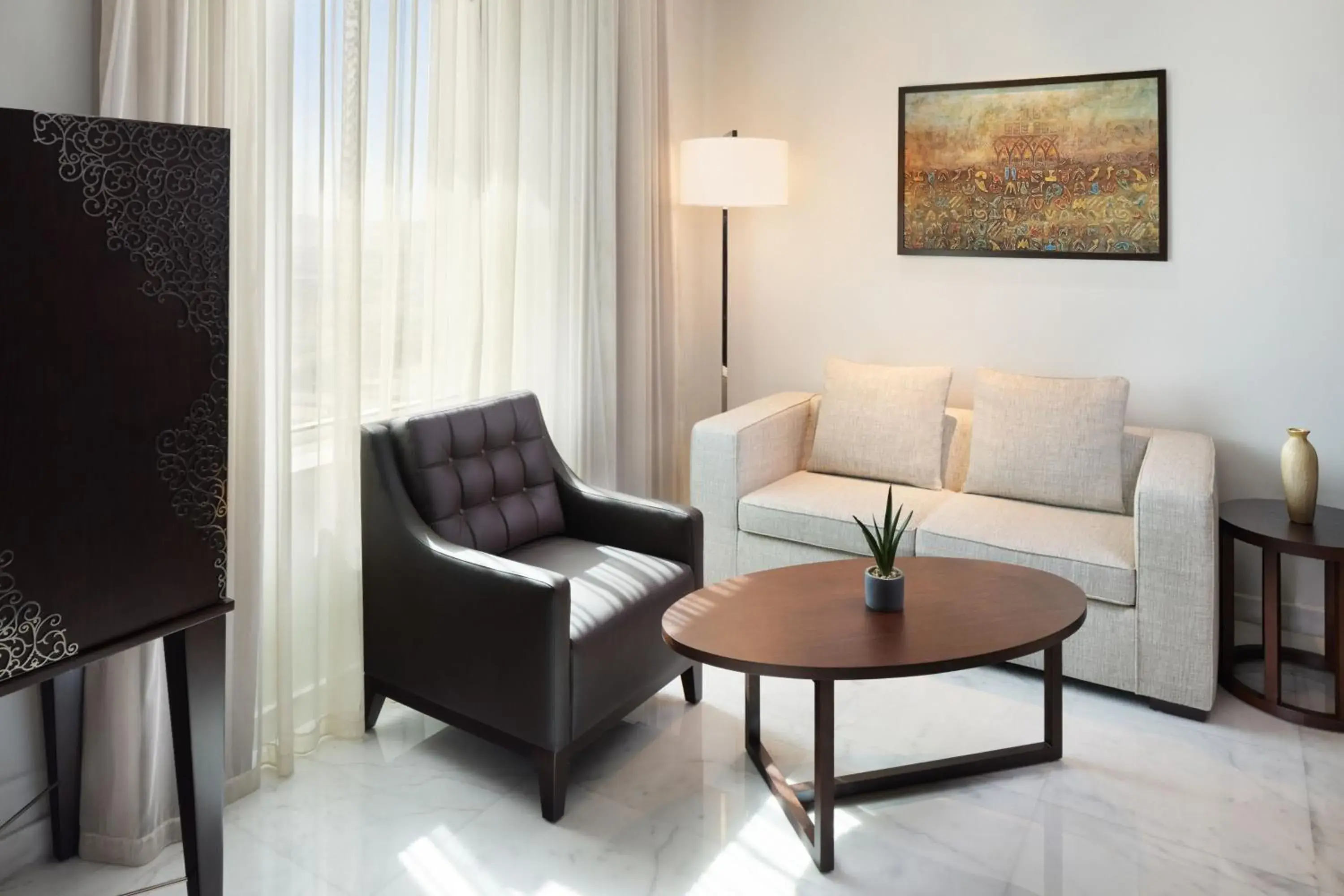 Living room, Seating Area in JW Marriott Hotel Muscat