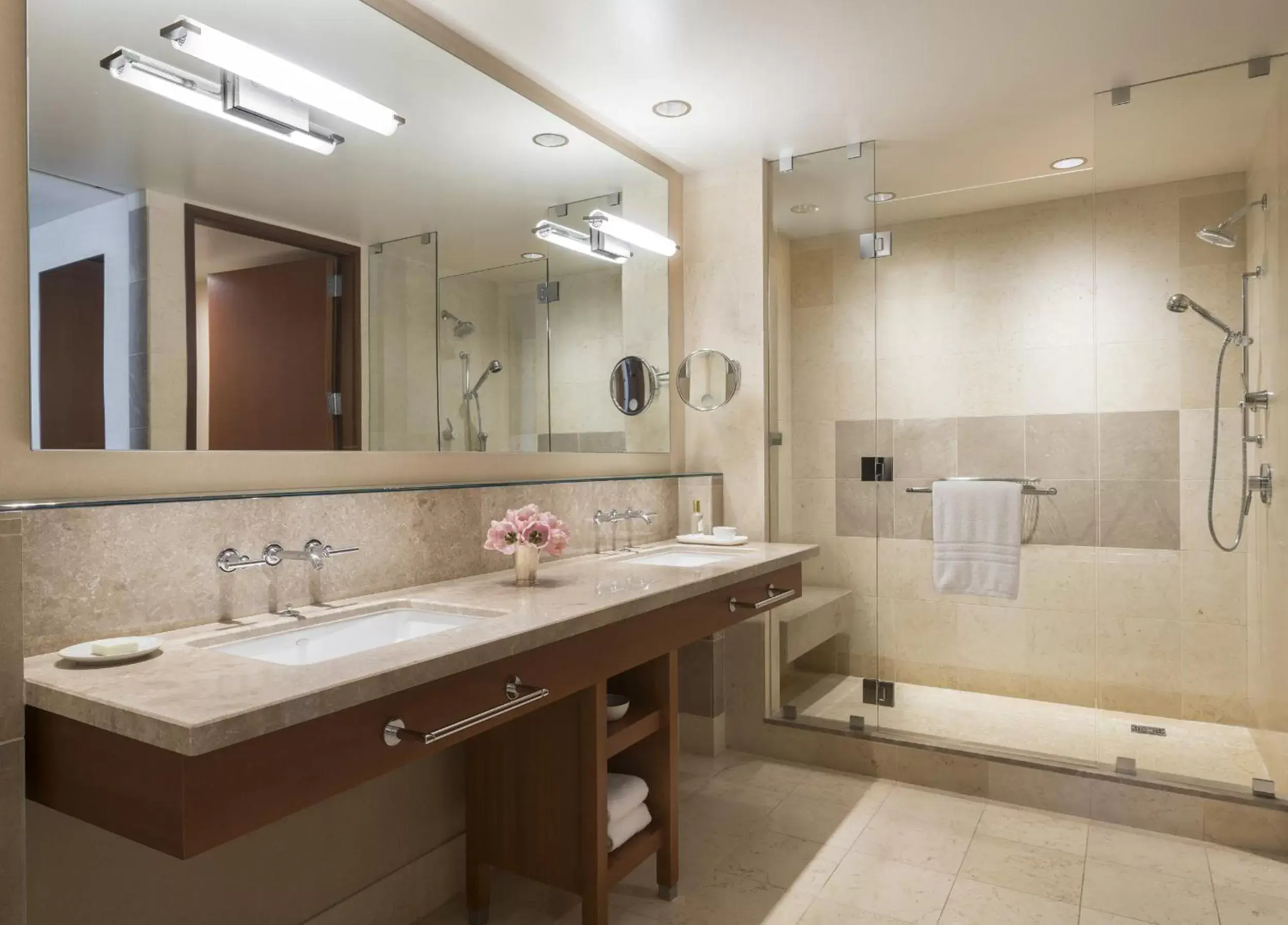 Bathroom in Four Seasons Hotel Silicon Valley at East Palo Alto