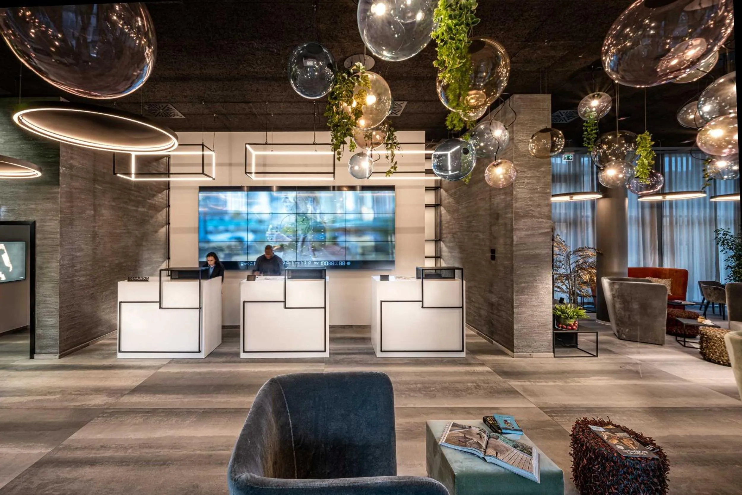 Lobby or reception in J44 Lifestyle Hotel