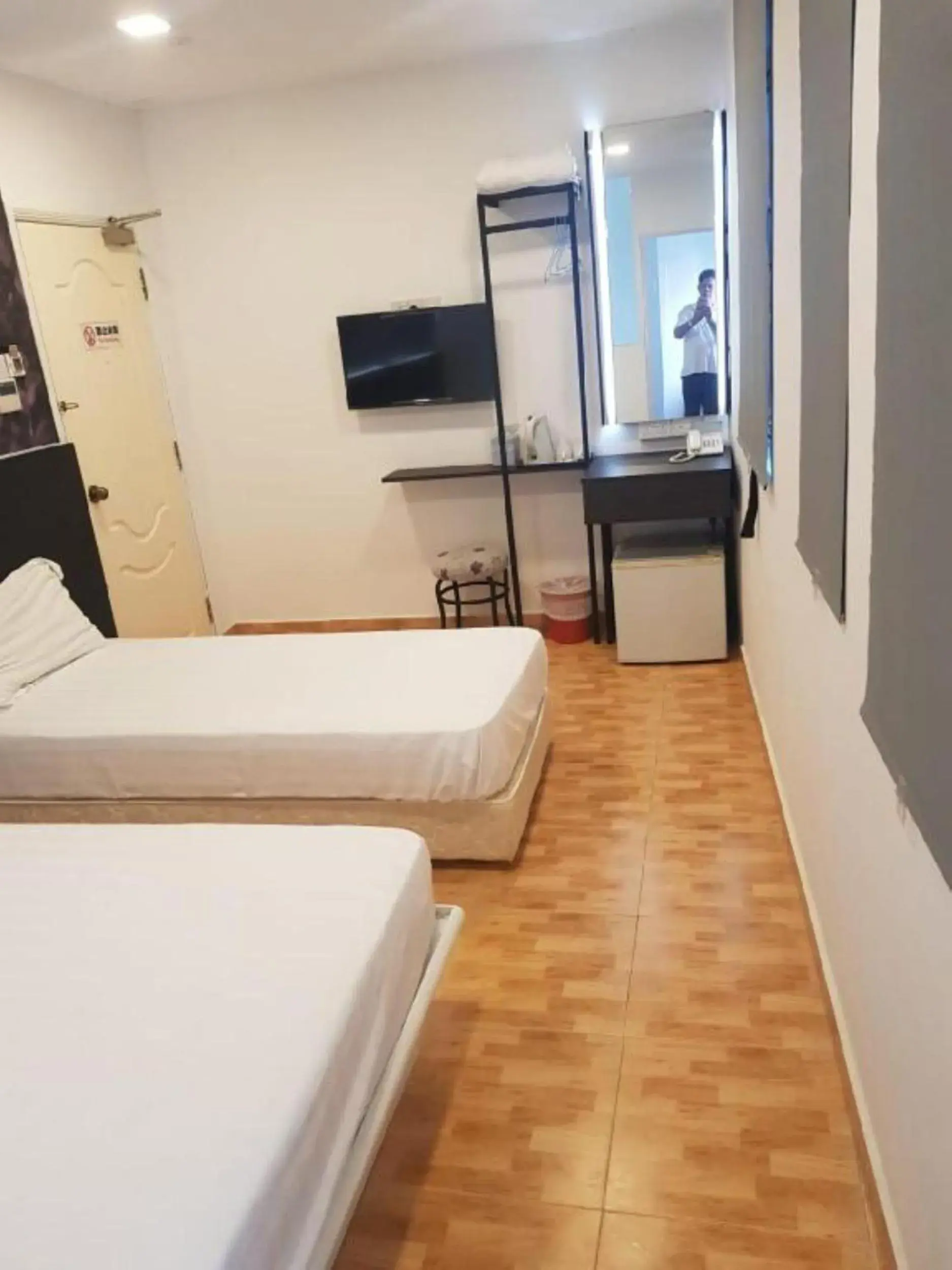 TV and multimedia, Bed in The Amazing Inn TV and multimedia, Bed in The Amazing Inn