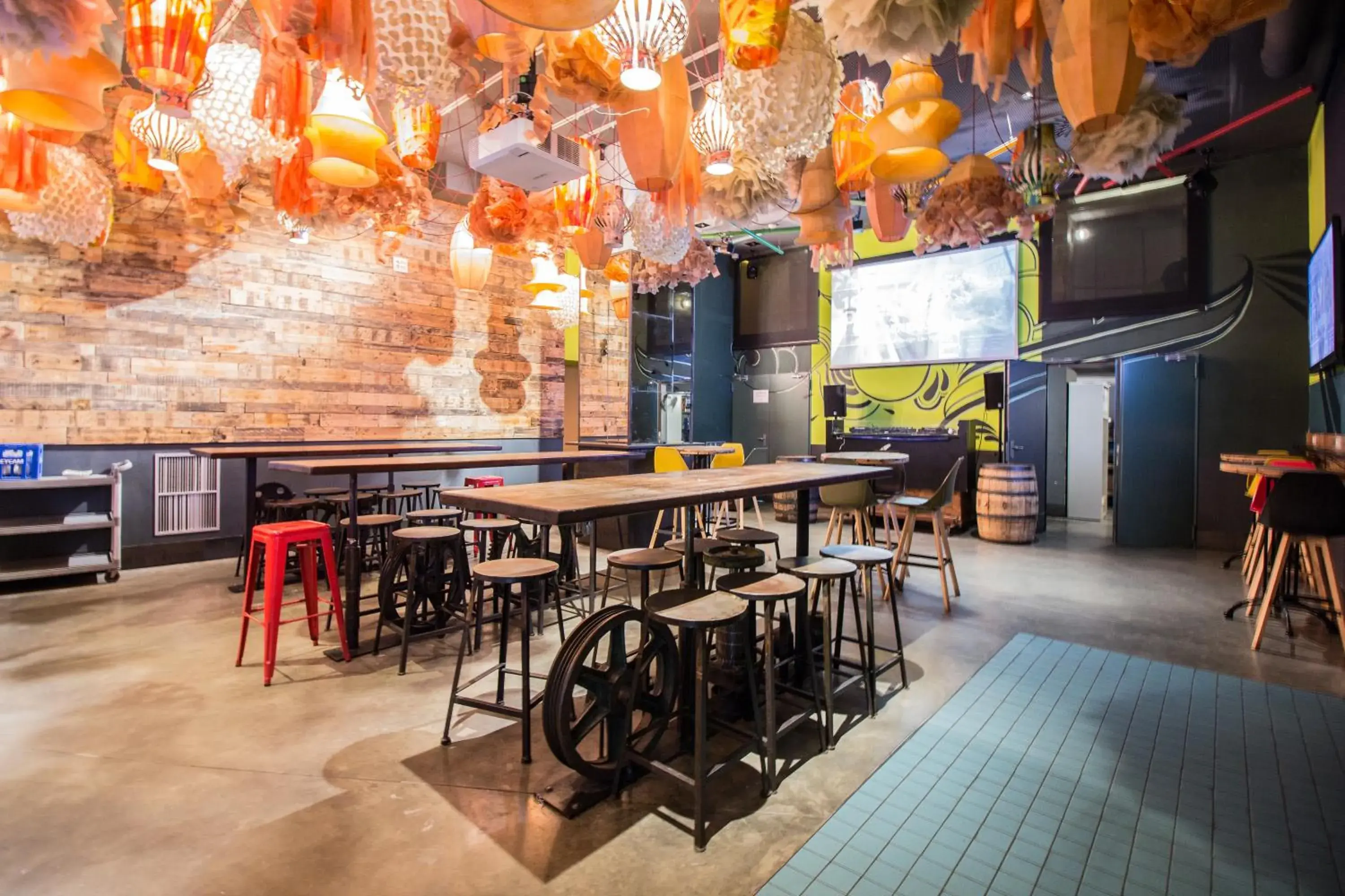 Restaurant/places to eat, Lounge/Bar in Generator Barcelona