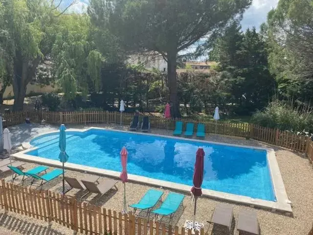 Pool view, Swimming Pool in Hostellerie De La Source