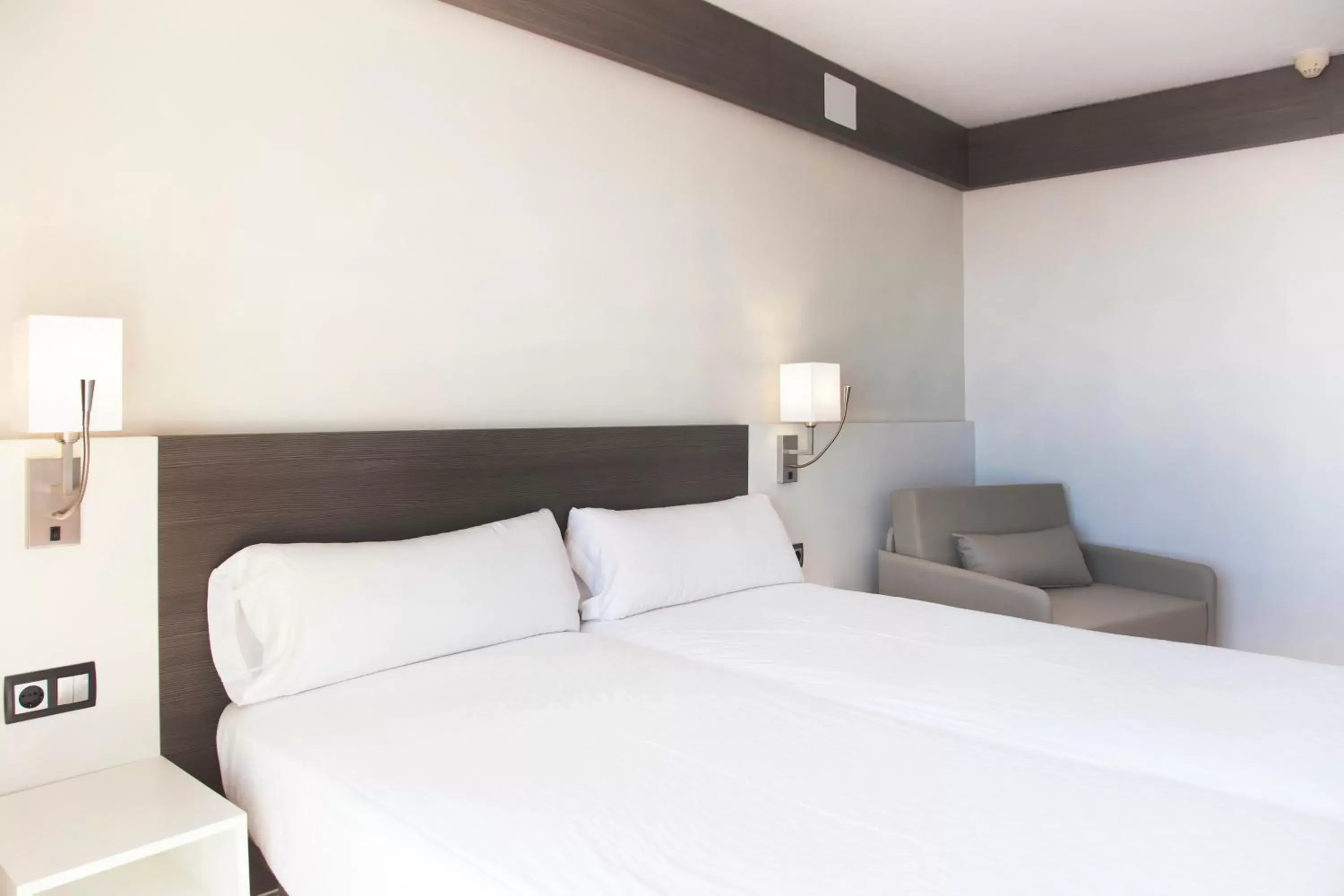 Double or Twin Room with Terrace and Pool View (3 Adults) in Medplaya Hotel Santa Monica
