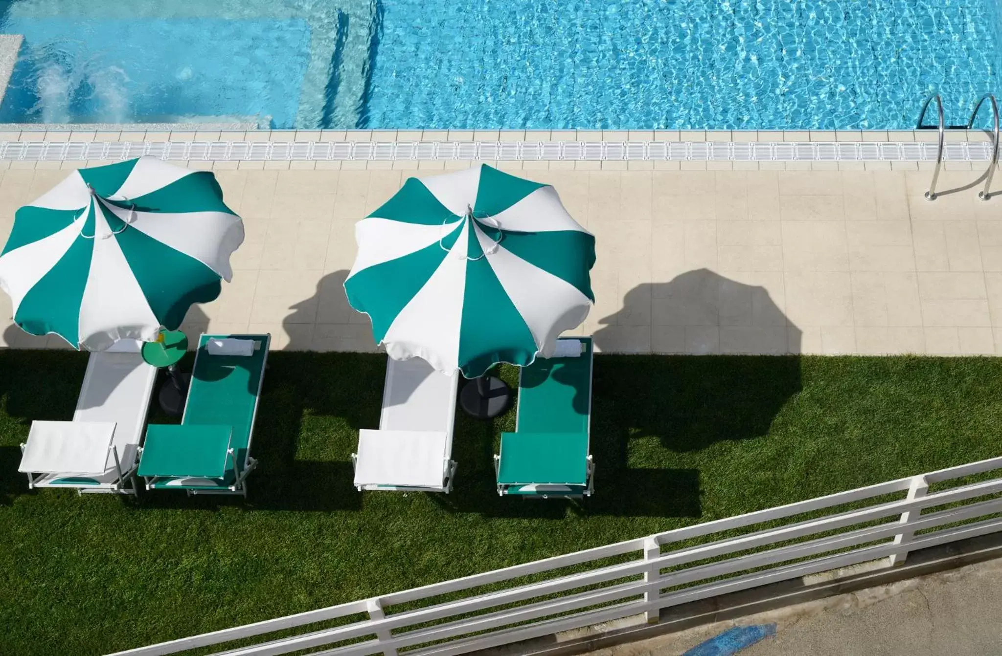 Swimming pool in Best Western Hotel Rome Airport