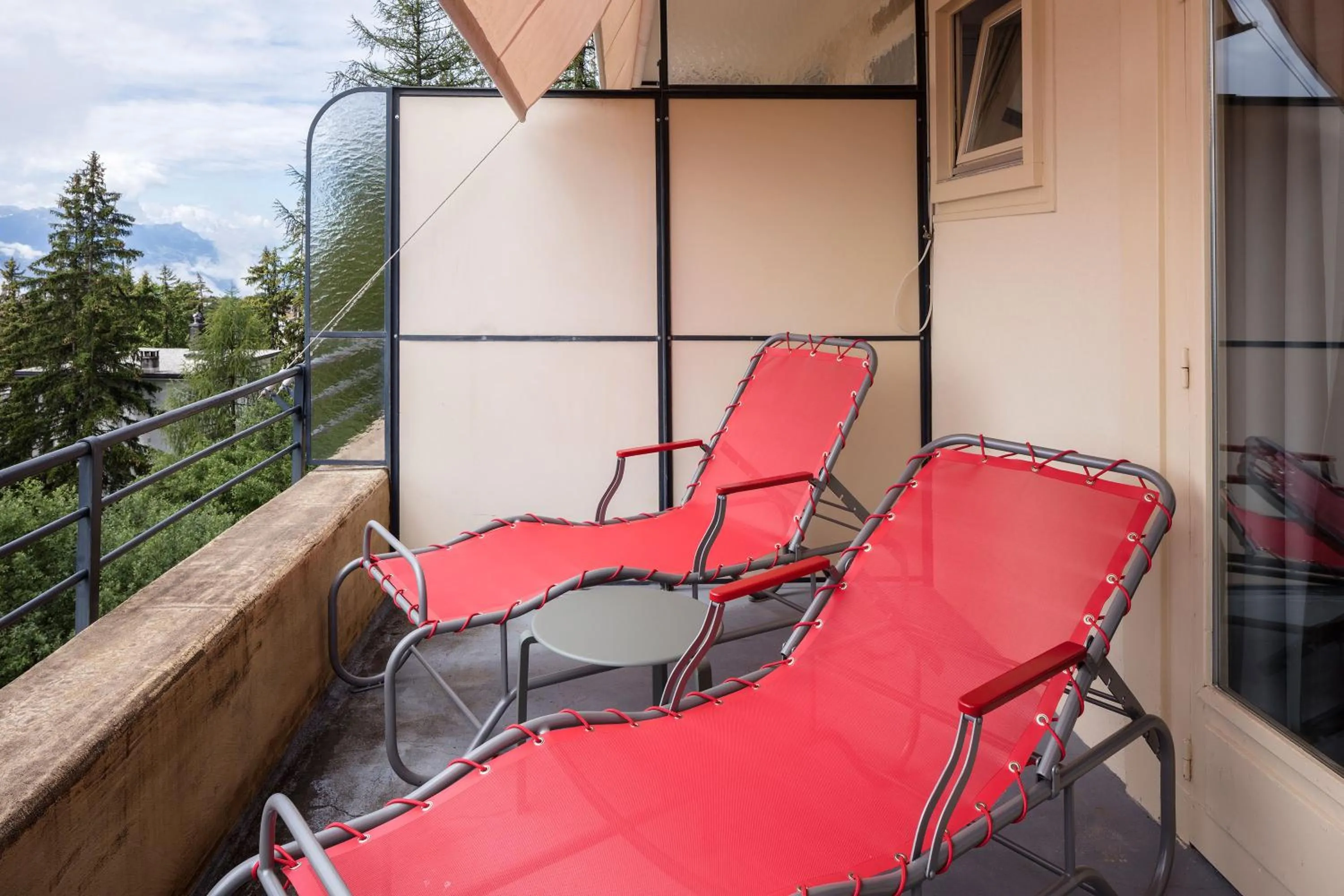 Balcony/Terrace in Crans-Montana Youth Hostel