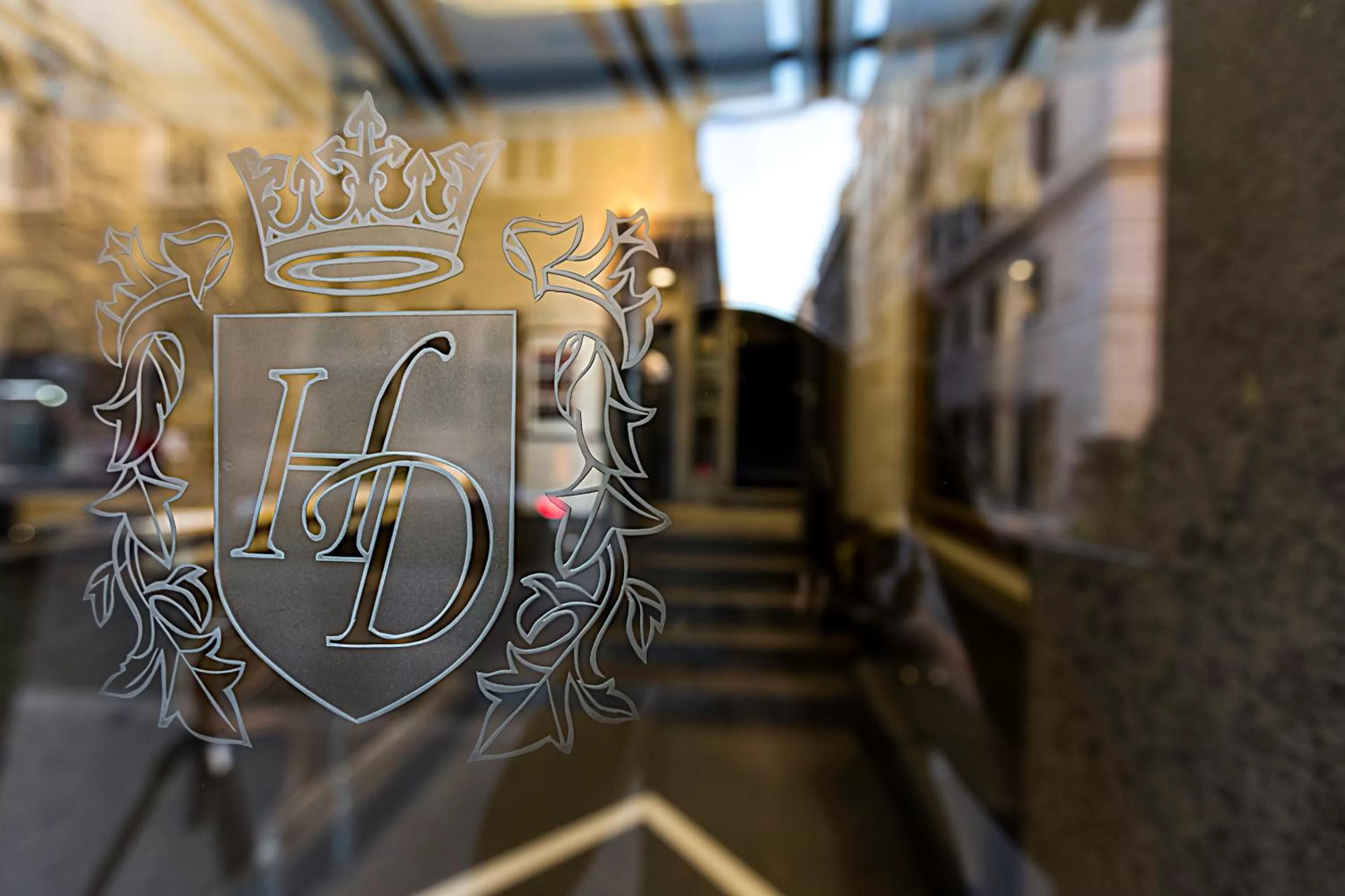 Logo/Certificate/Sign in Hotel Diplomatic