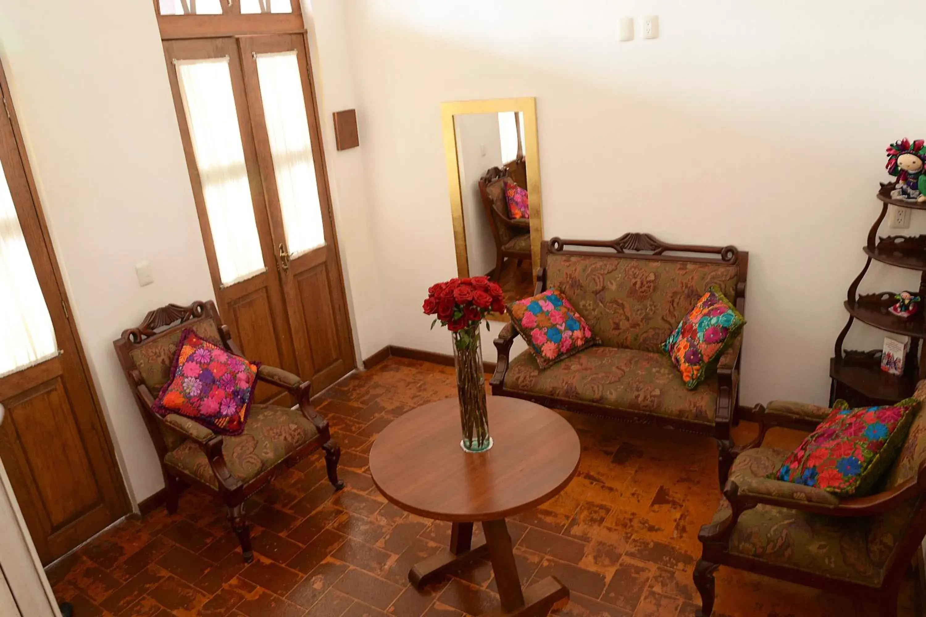 Seating Area in El Serafin Hotel Boutique