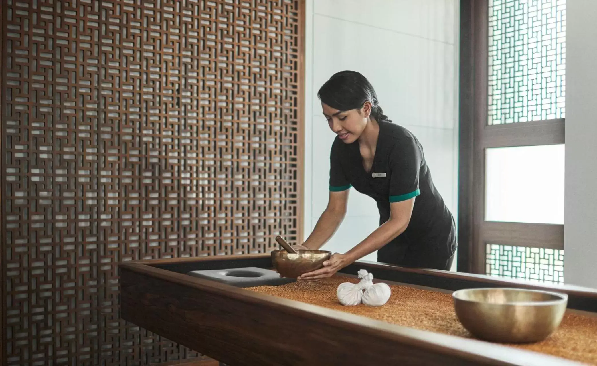 Massage in Four Seasons Hotel Abu Dhabi at Al Maryah Island