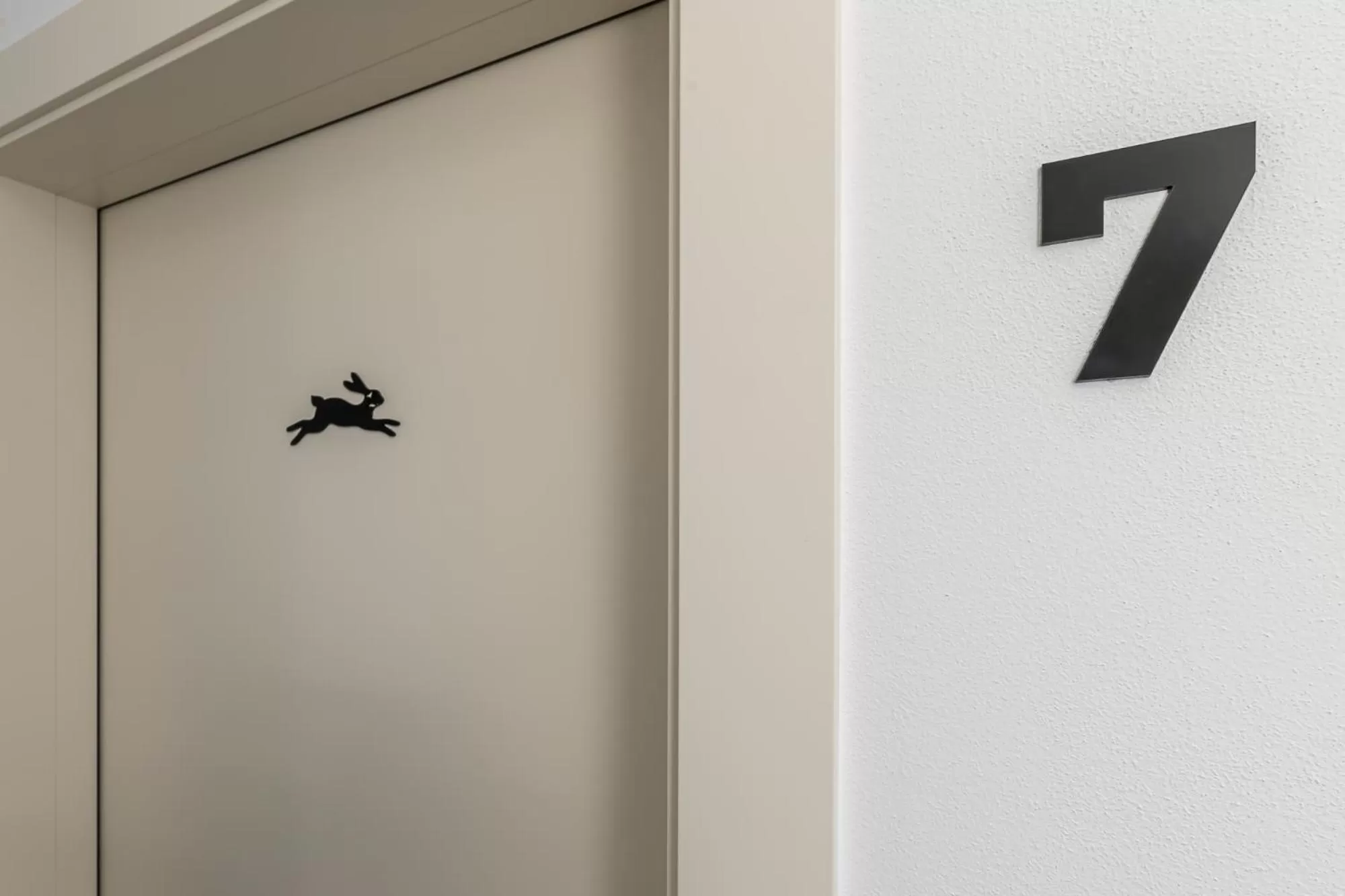 Decorative detail in Hotel Mon Émile