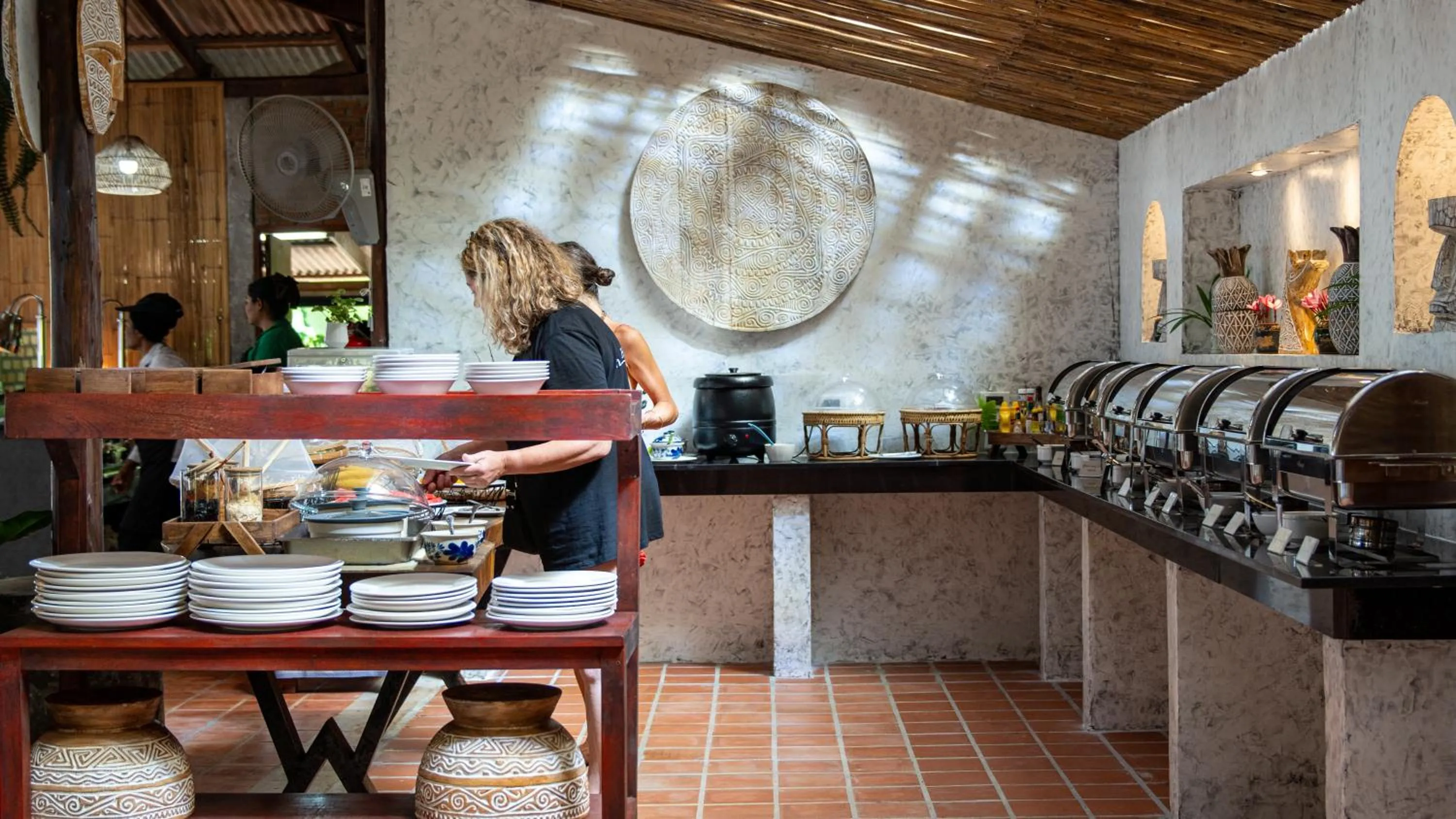 Breakfast in Long Beach Chalet - SHA Extra Plus