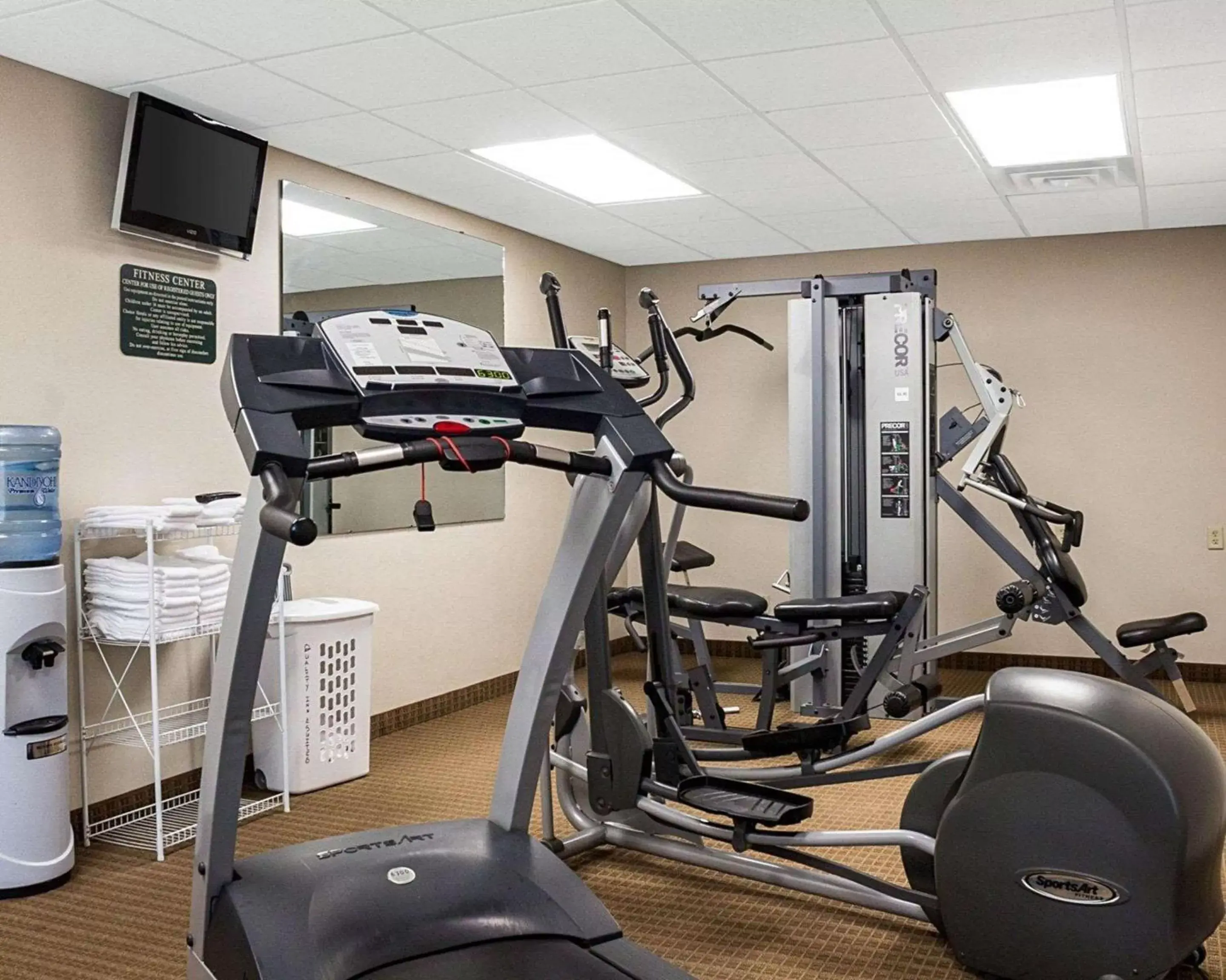 Fitness centre/facilities, Fitness Center/Facilities in Quality Inn & Suites Conference Center and Water Park