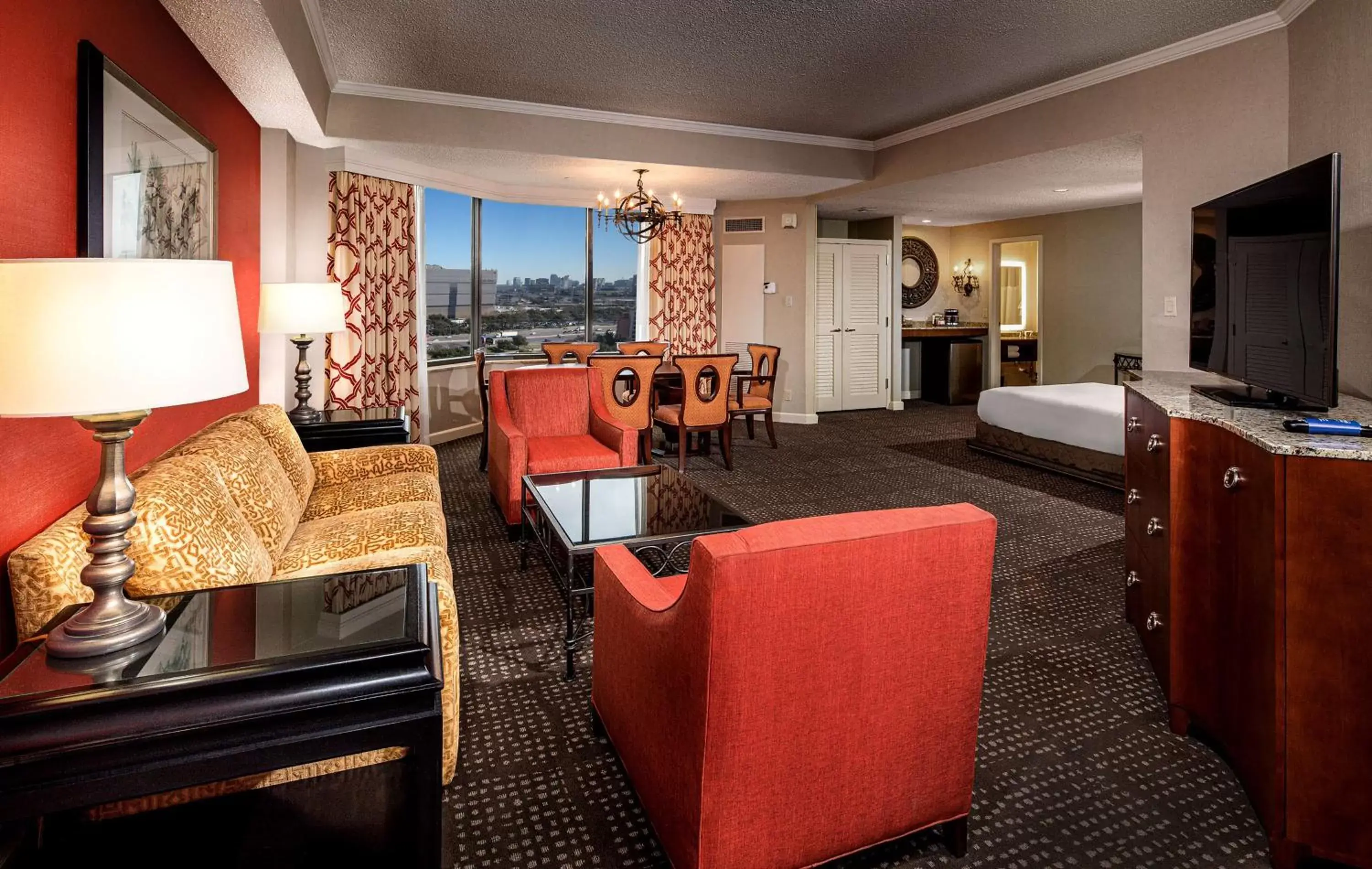 Living room, Seating Area in Hilton Anatole