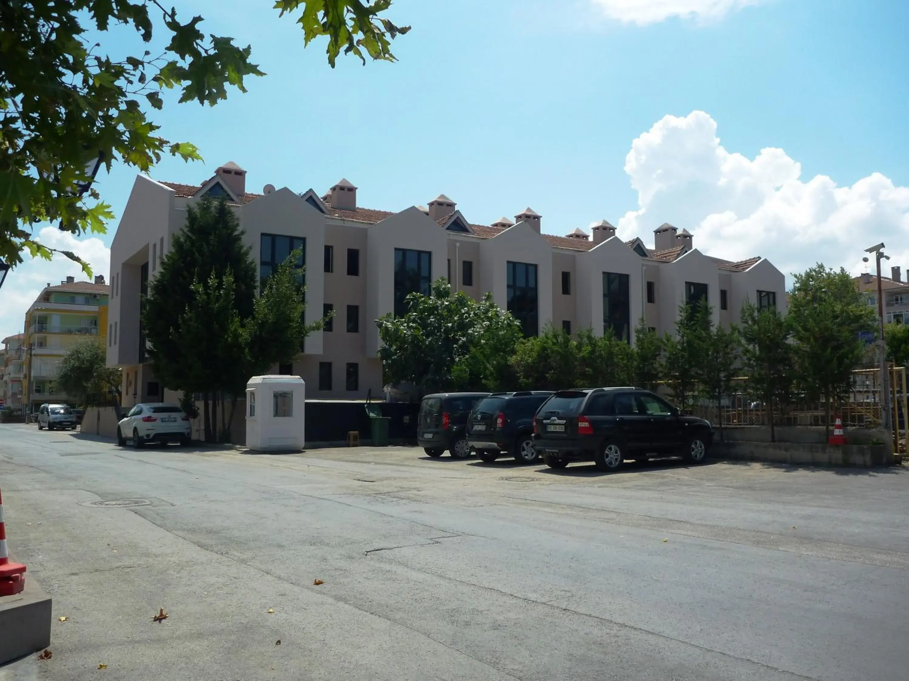 Area and facilities, Property Building in Montania Town Hotel Mudanya
