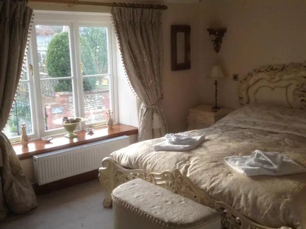 Superior Double Room in Melody House