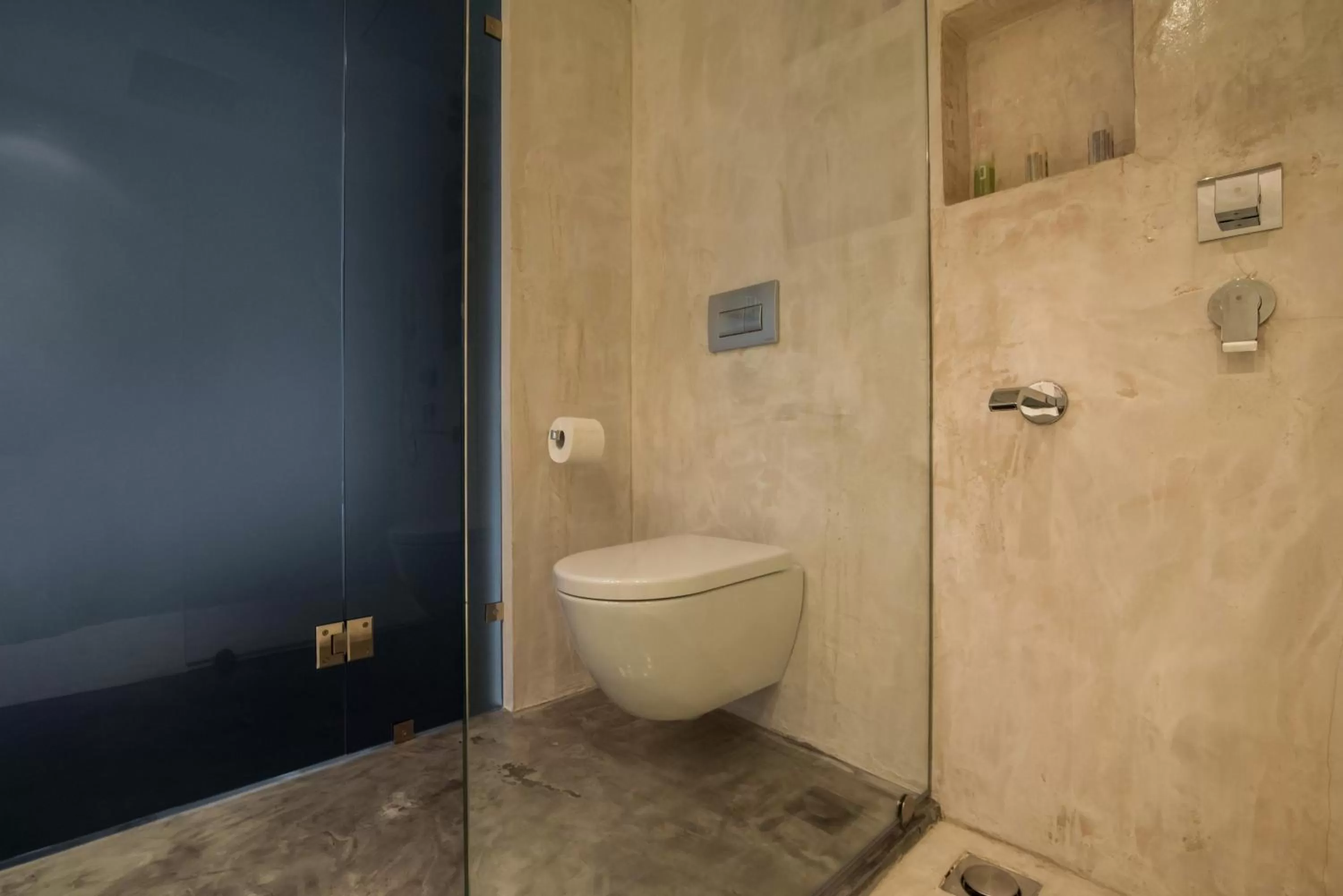 Bathroom in AthinA STREETAPARTMENTS