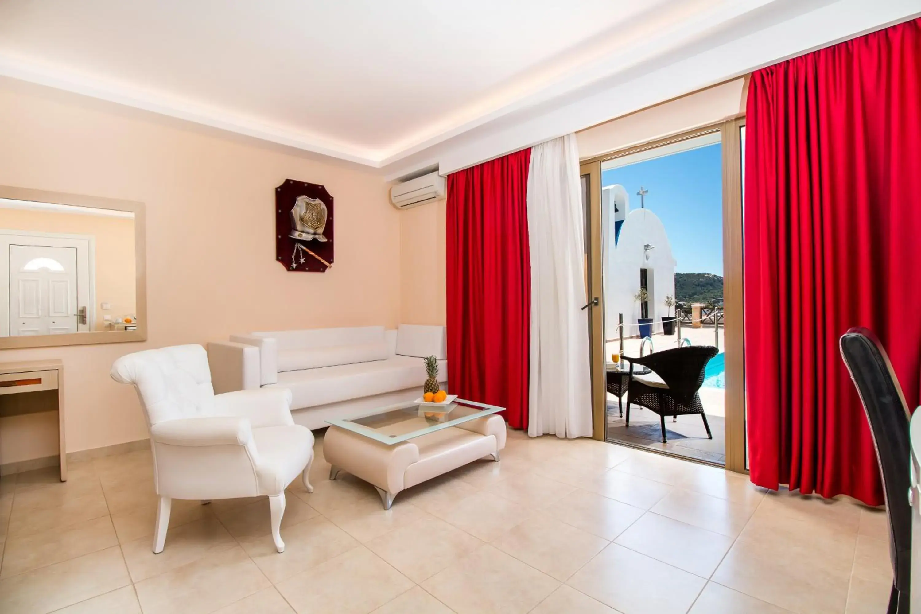 Suite with Pool Access - Ground Floor in Castello Di Cavallieri Suites & Spa - Adults Only Suite with Pool Access - Ground Floor in Castello Di Cavallieri Suites & Spa - Adults Only