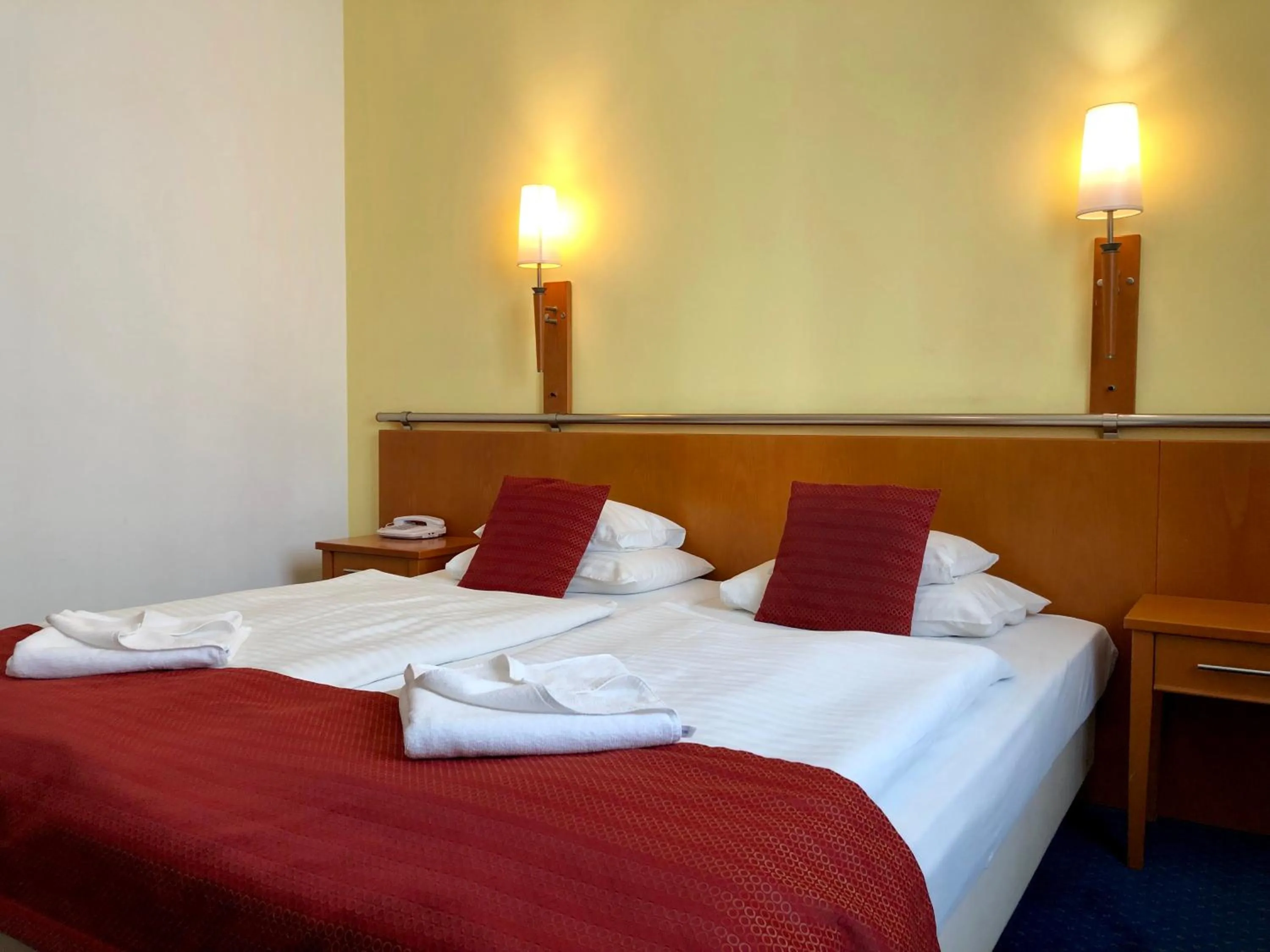 Bed in Hotel Veritas