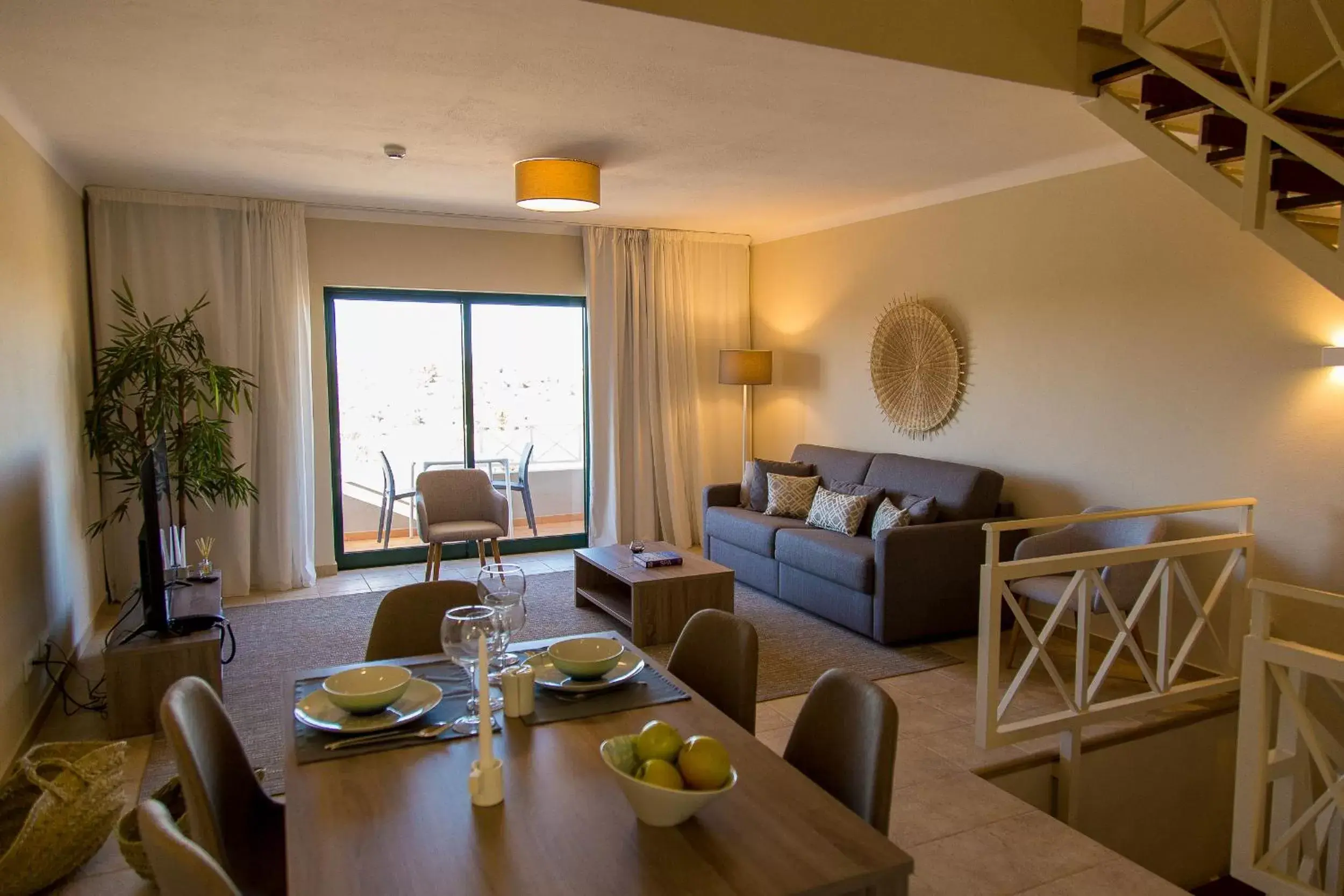 Dining Area in Pestana Gramacho Residences