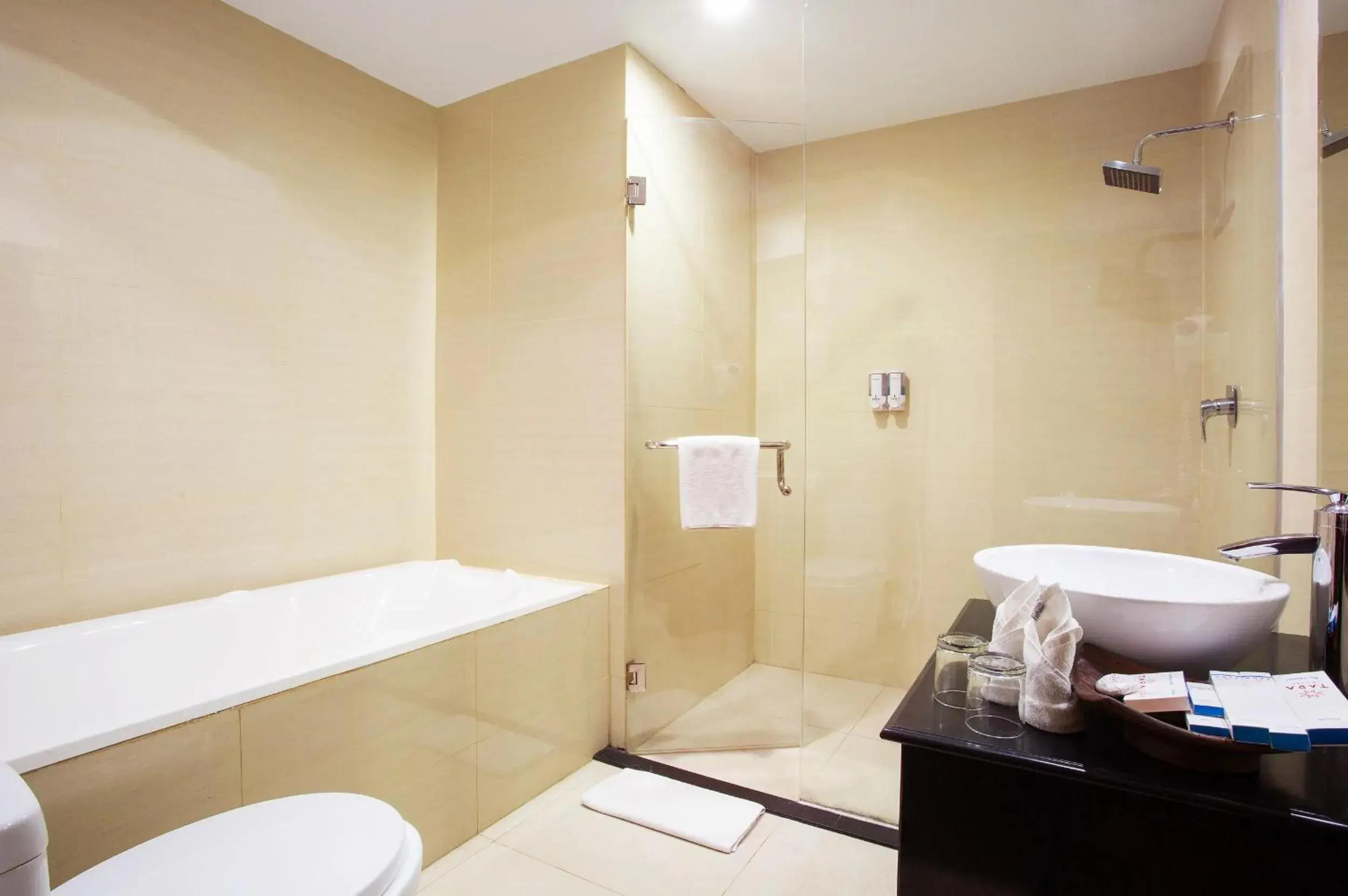 Bathroom in Tara Hotel Yogyakarta