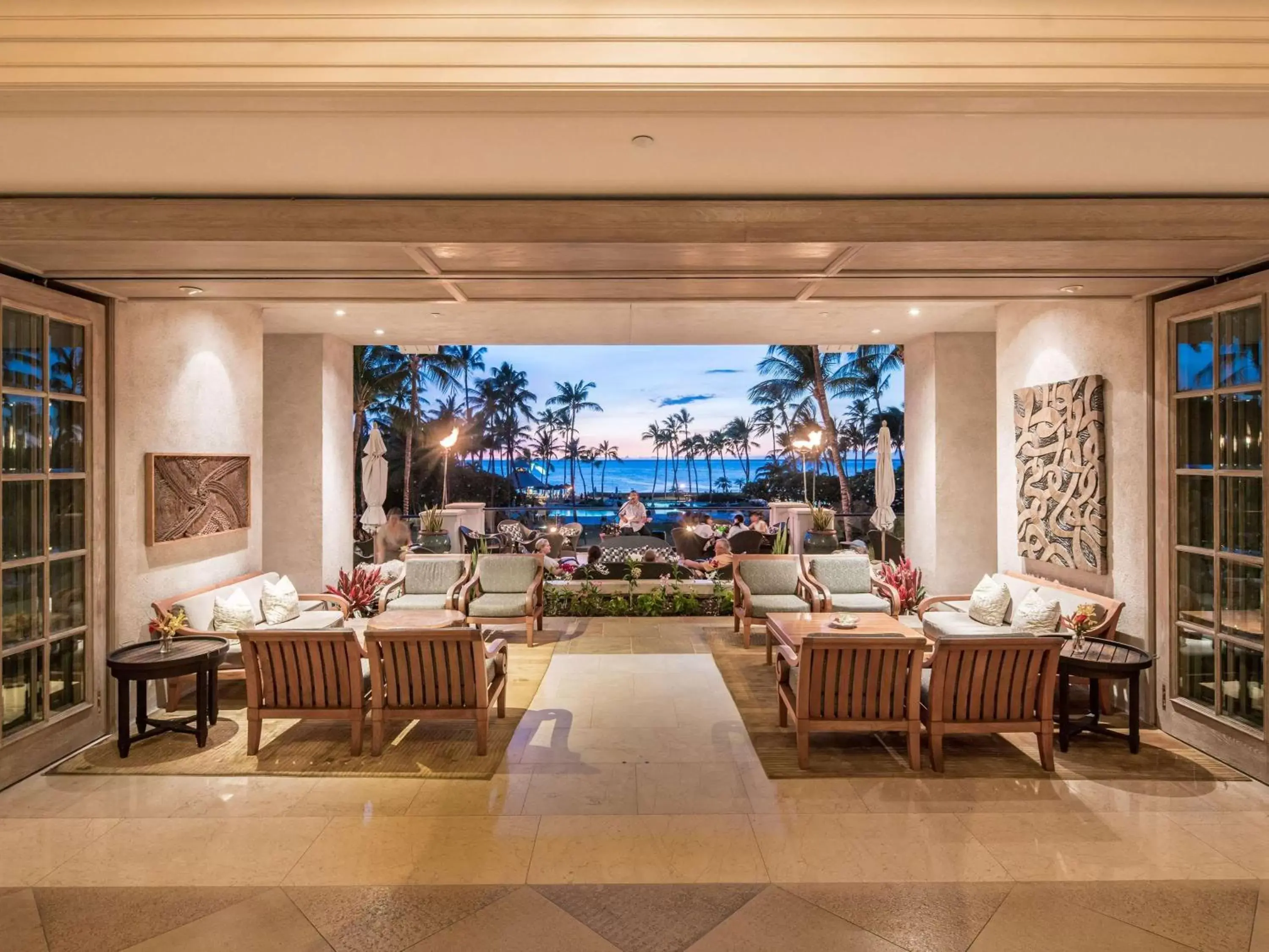 Property building, Restaurant/Places to Eat in Fairmont Orchid