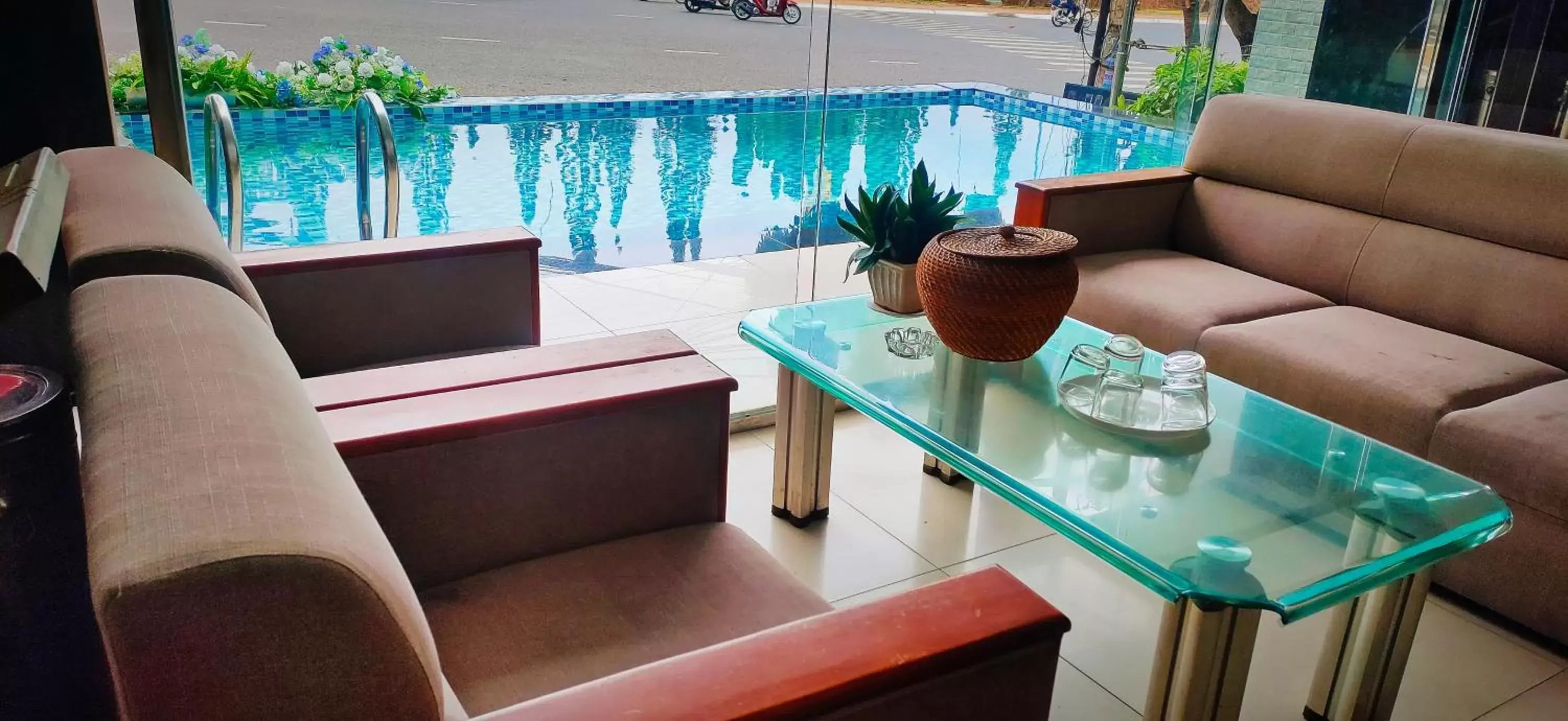 Seating area in Kieu Anh Hotel