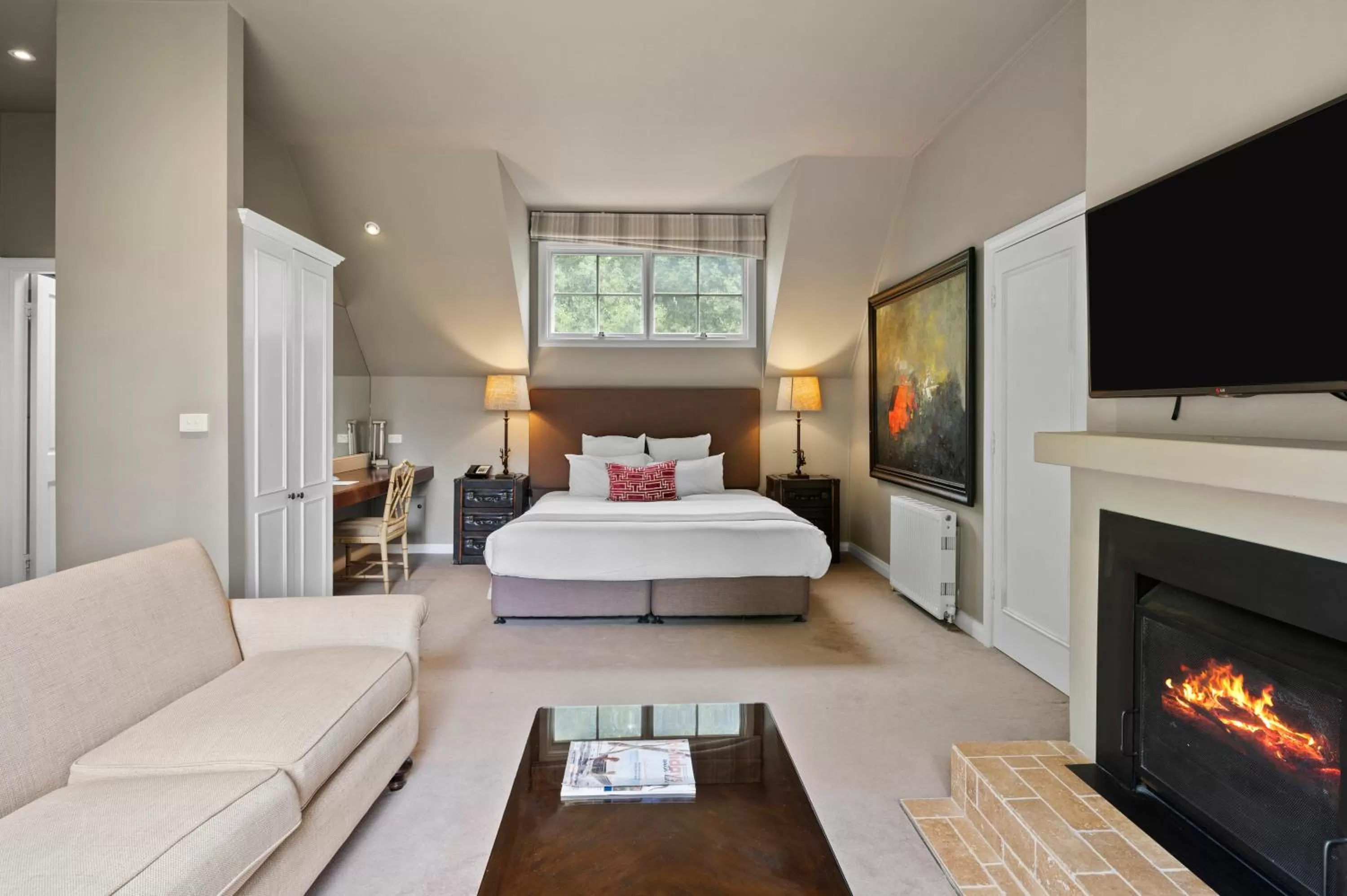 Bed in Parklands Country Gardens & Lodges Blue Mountains