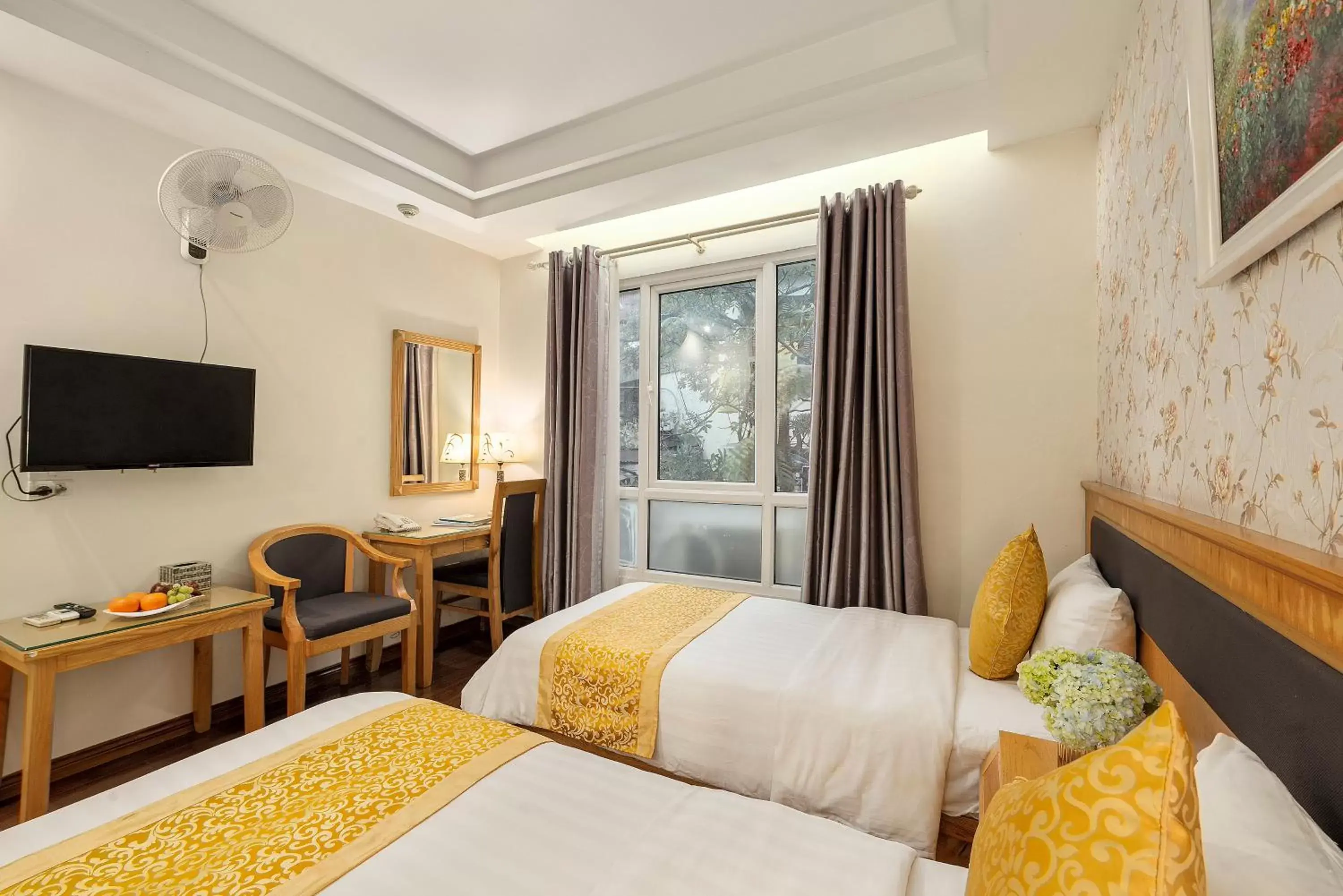 Bed in Hanoi Sky Hotel