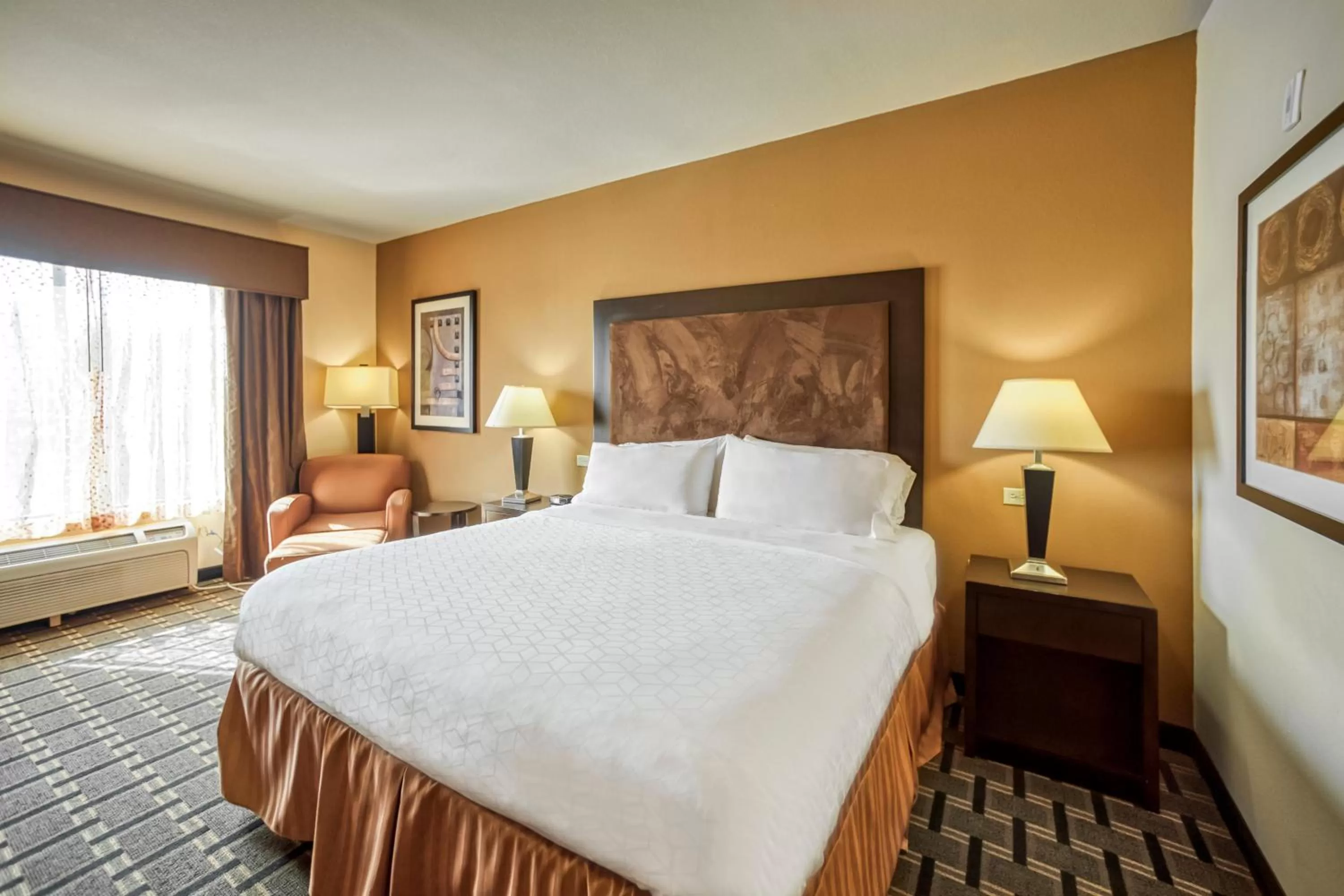 Bed in Holiday Inn Express and Suites Beeville by IHG