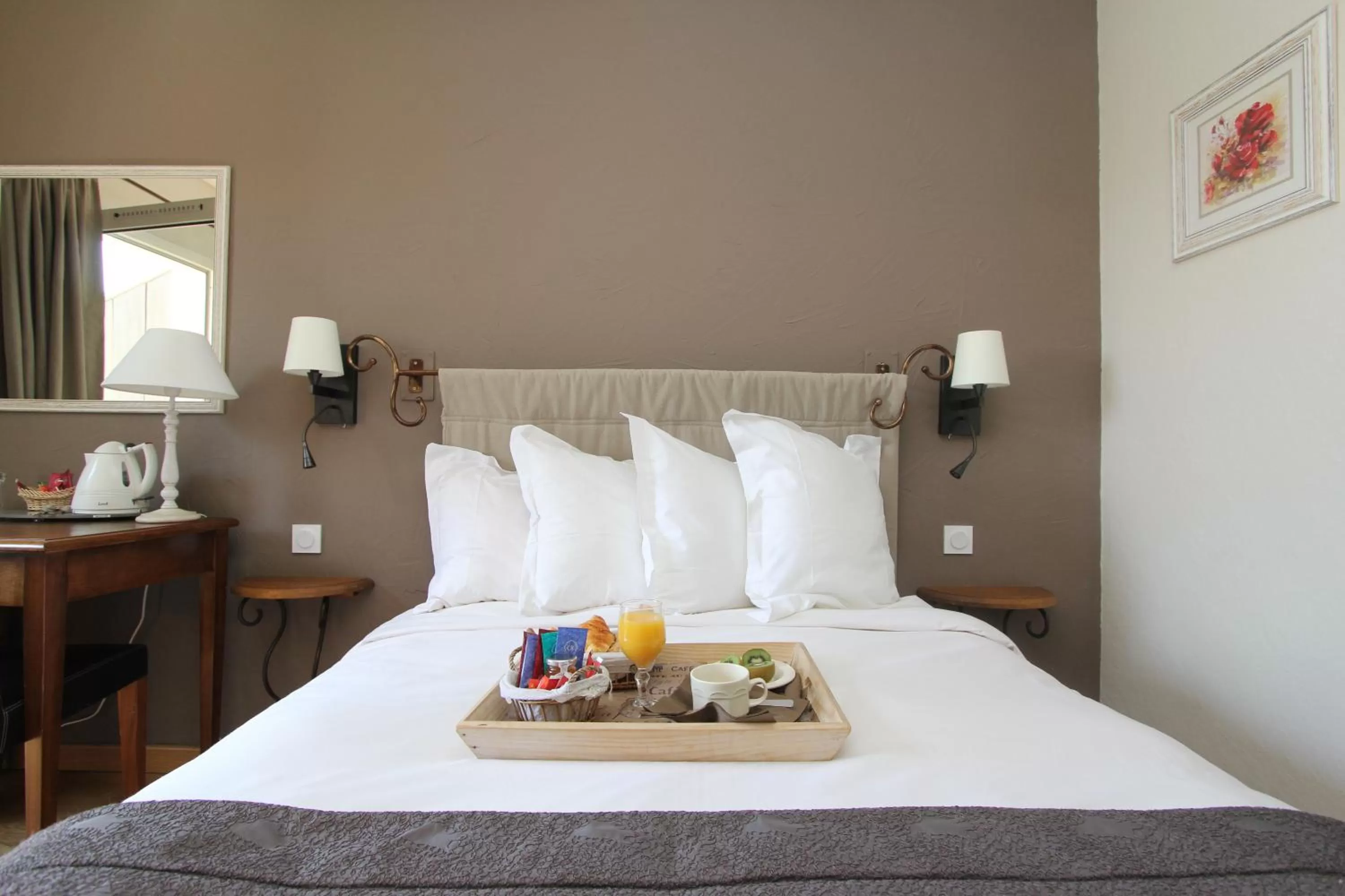 Tradition Single Room in Hôtel de l'Horloge