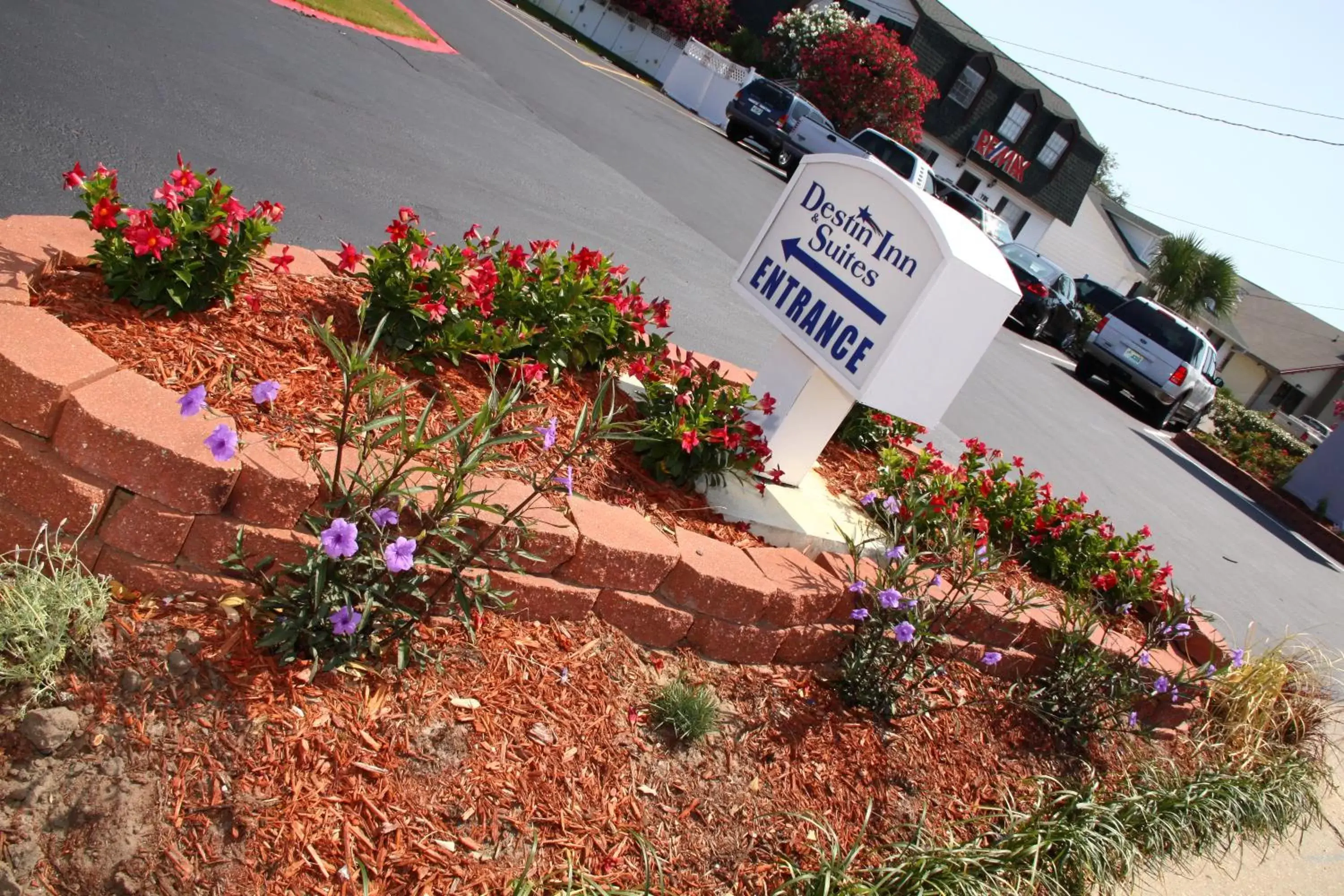 Garden in Destin Inn & Suites