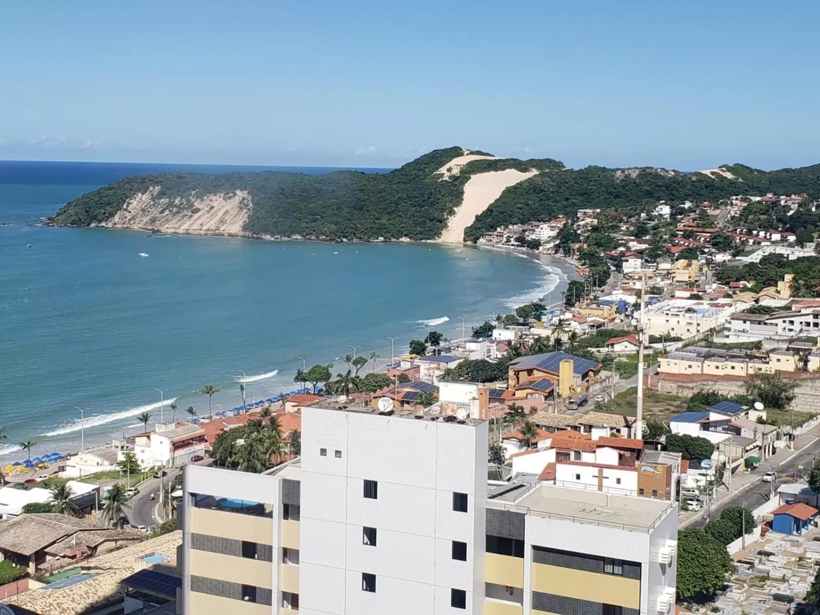Mountain view, Bird's-eye View in Ponta Negra Flat Confort 18 Andar