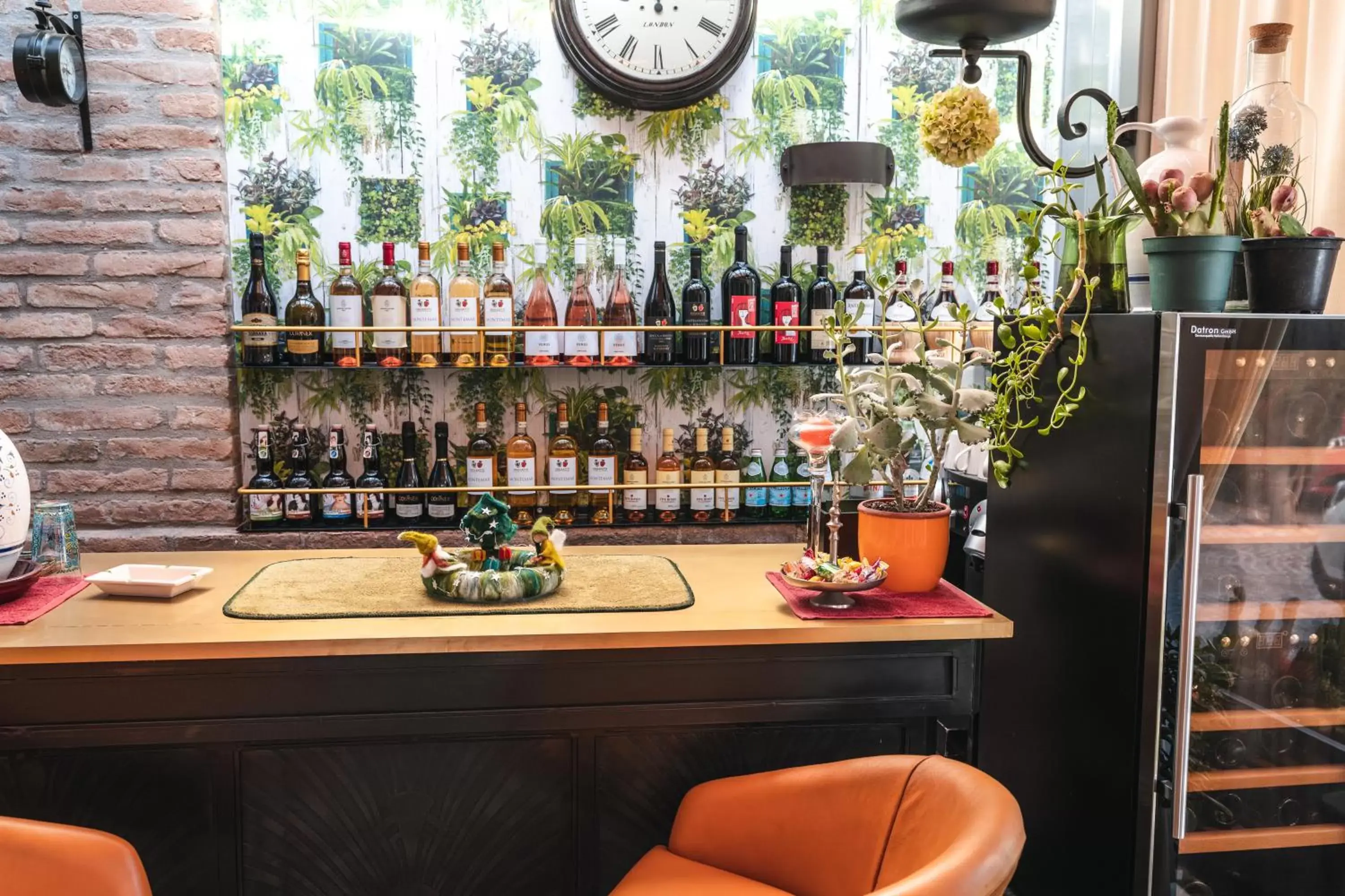 Lounge or bar in Villa Noctis