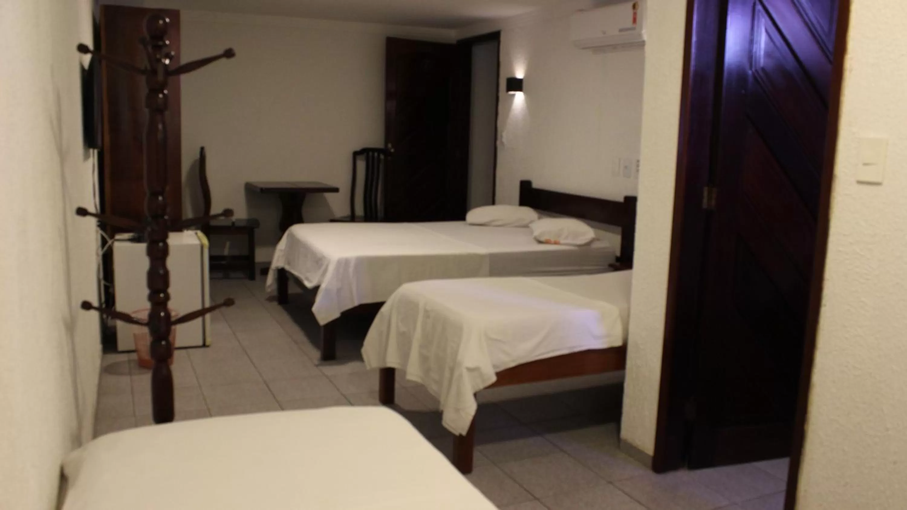 TV and multimedia in Hotel Pousada da Praça